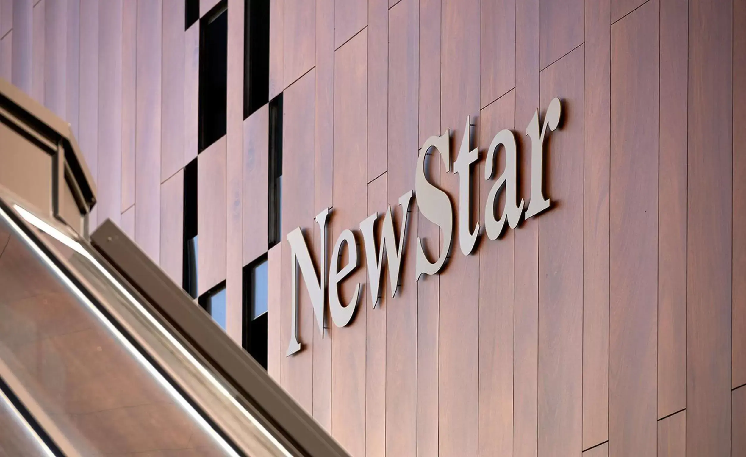 Facade/entrance, Logo/Certificate/Sign/Award in Newstar Hotel (Free Parking)