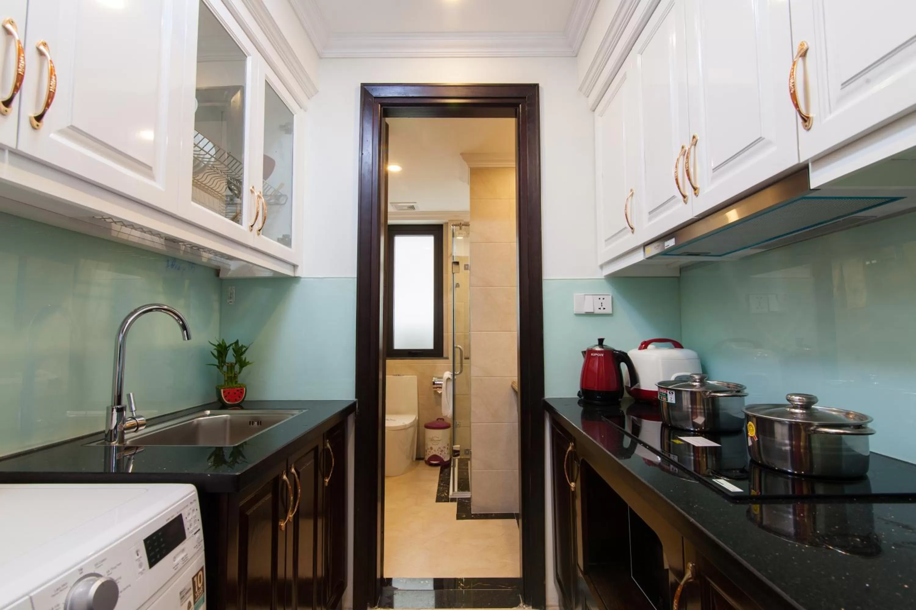 Toilet in Hanoi Calista Hotel & Spa