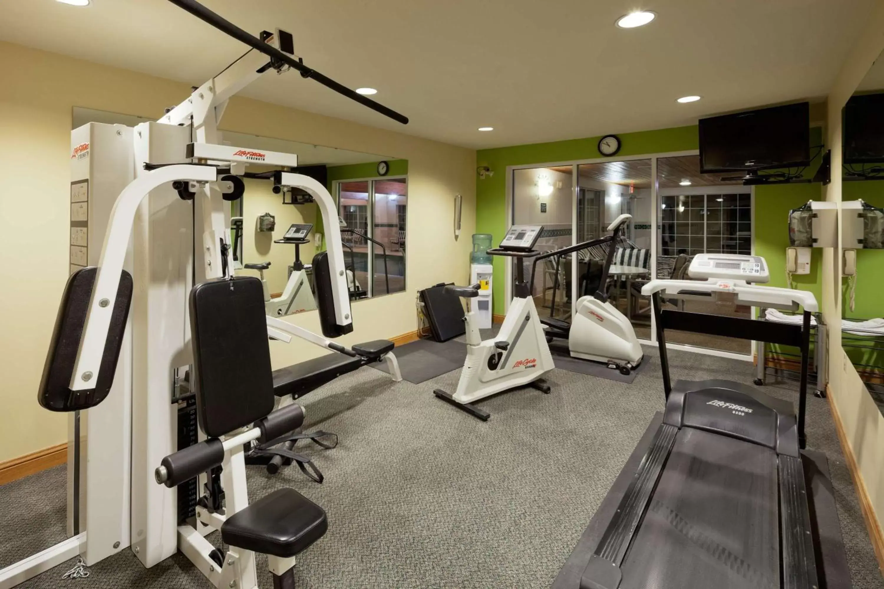 Activities, Fitness Center/Facilities in Port Wisconsin Inn and Suites
