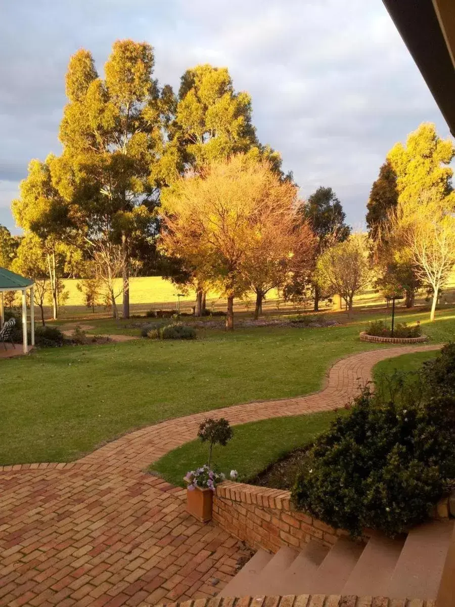 Garden view, Garden in Pericoe Retreat