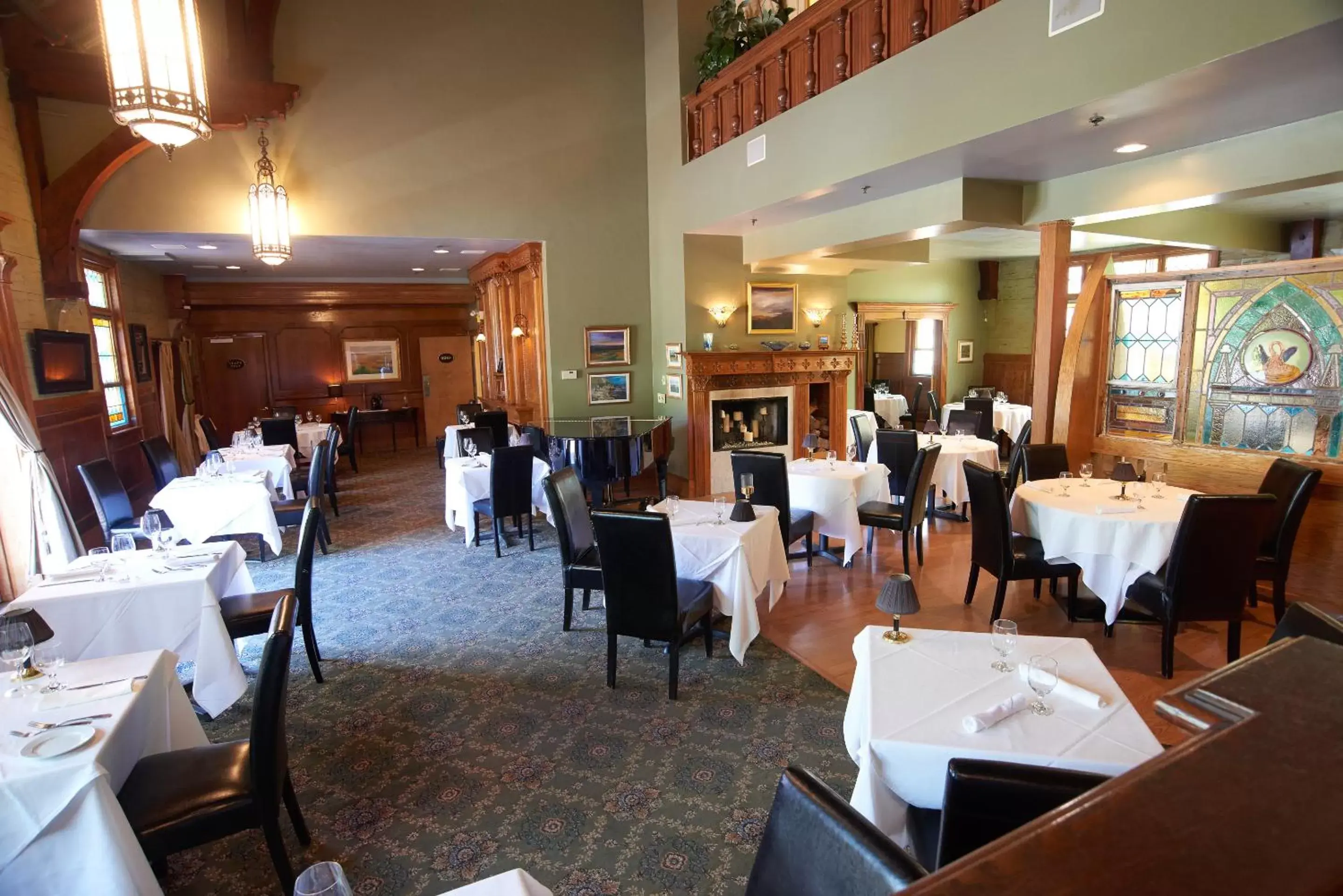 Restaurant/Places to Eat in Belfry Inn and Bistro