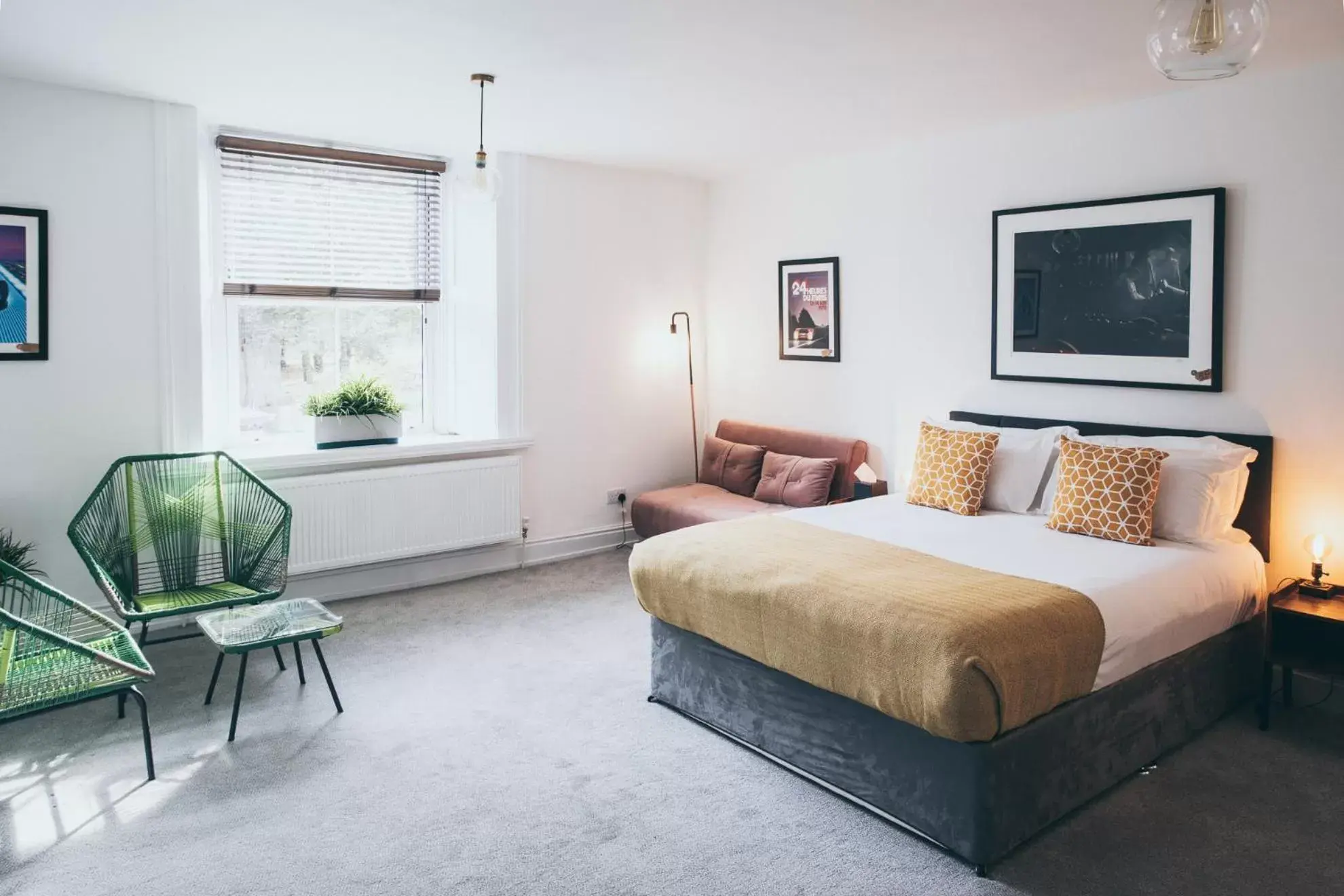 Bedroom, Bed in Caffeine&Machine Bedroom, Bed in Caffeine&Machine