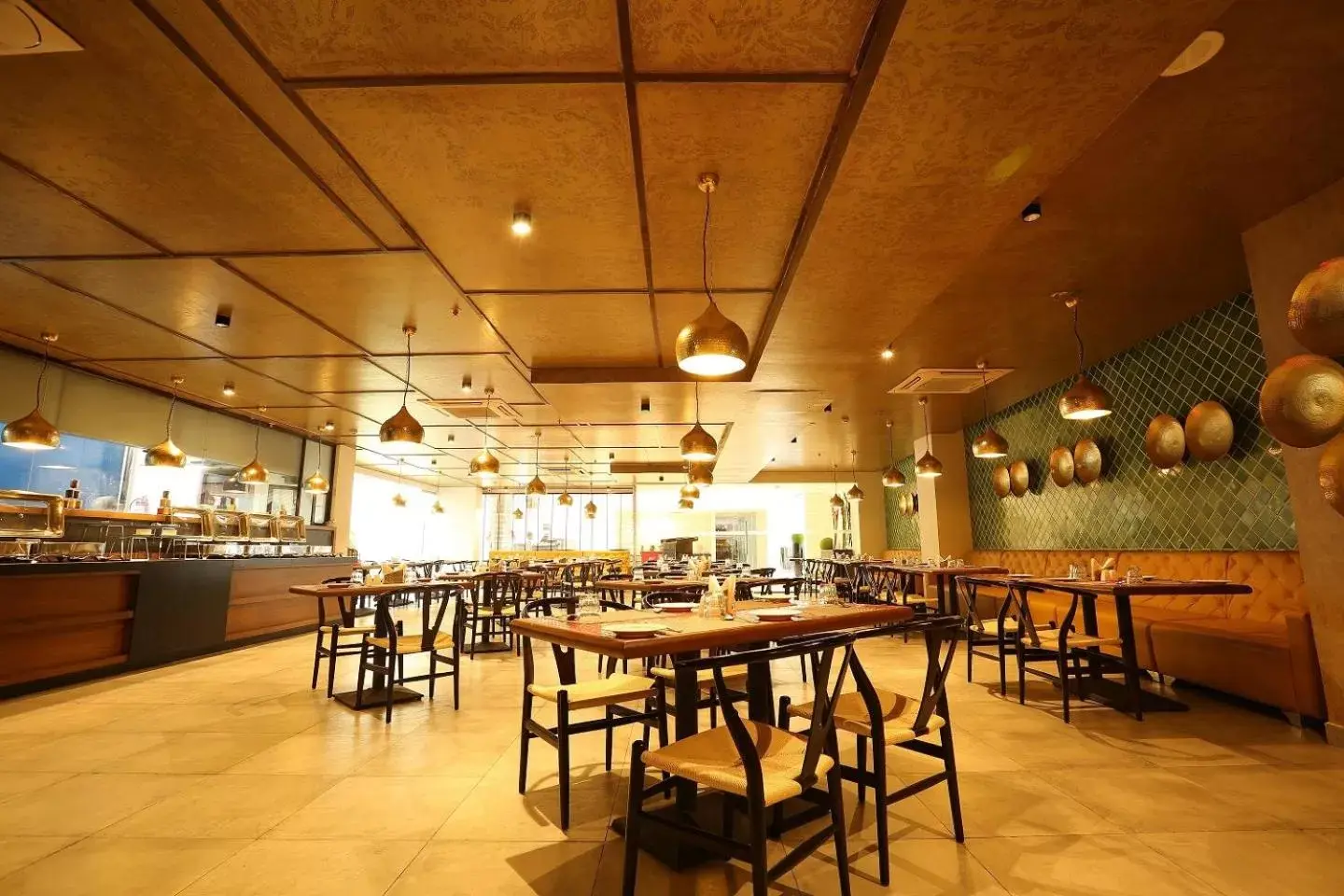 Restaurant/Places to Eat in Hotel Deccan Serai, HITEC CITY, HYDERABAD