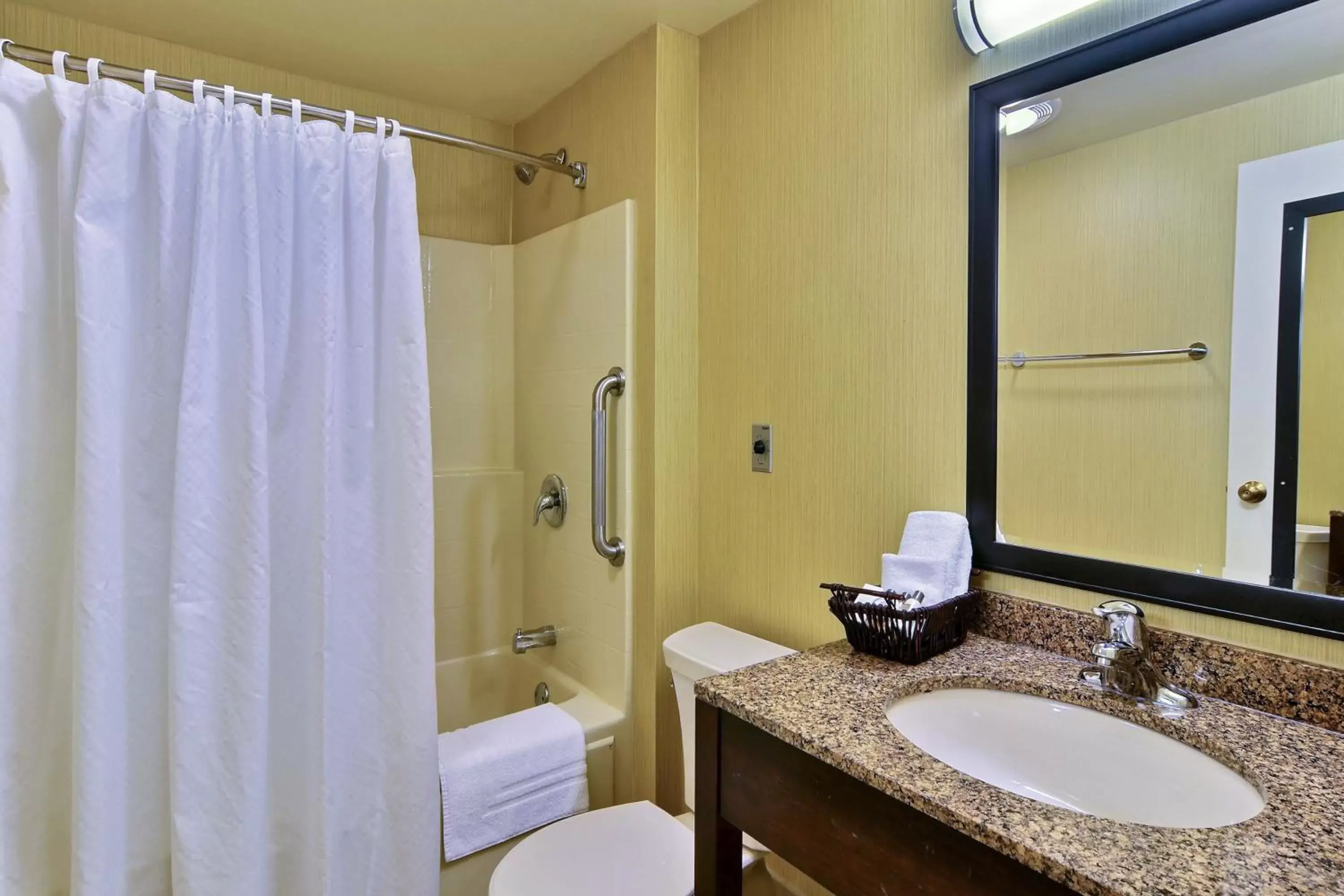 Shower, Bathroom in Pine Barn Inn