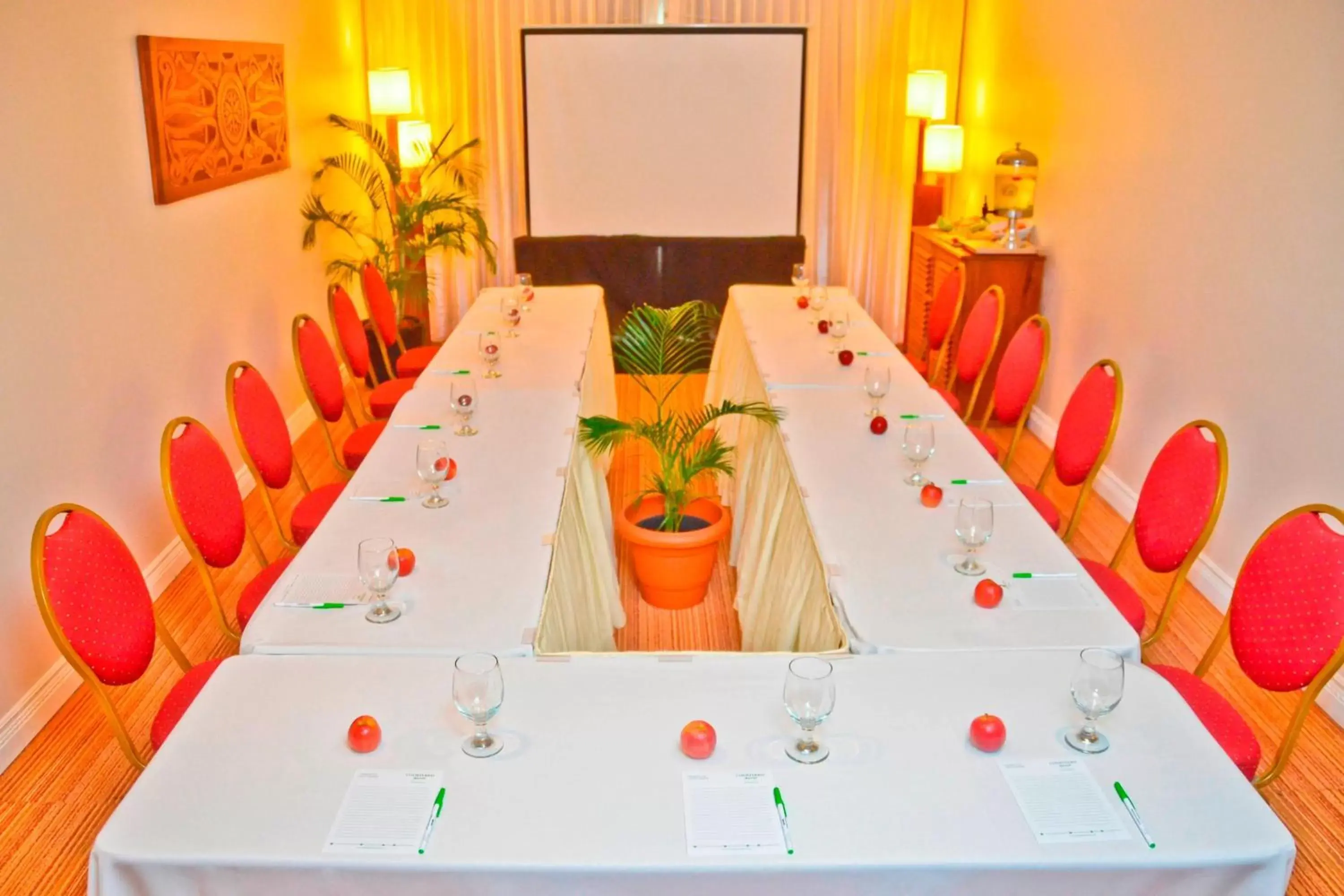 Meeting/conference room in Courtyard by Marriott Paramaribo