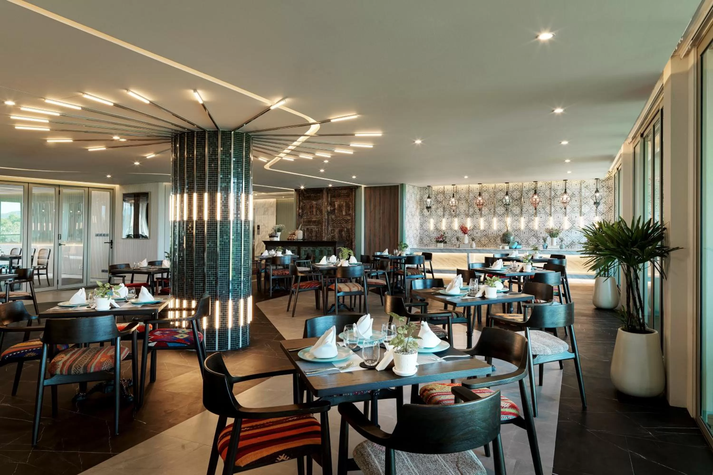 Restaurant/places to eat in Wyndham Grand Nai Harn Beach Phuket