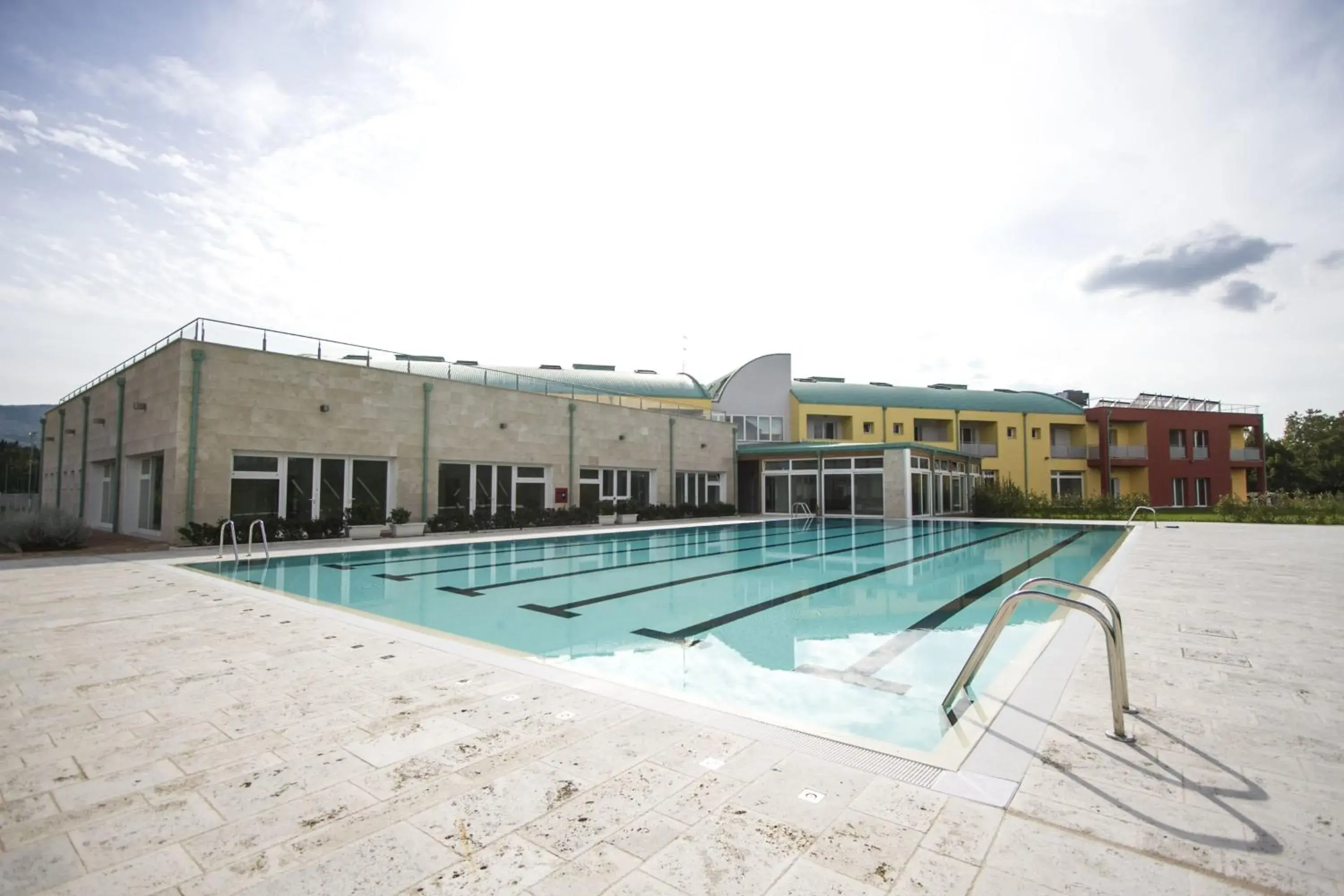 Swimming Pool in Hotel Arezzo ASC