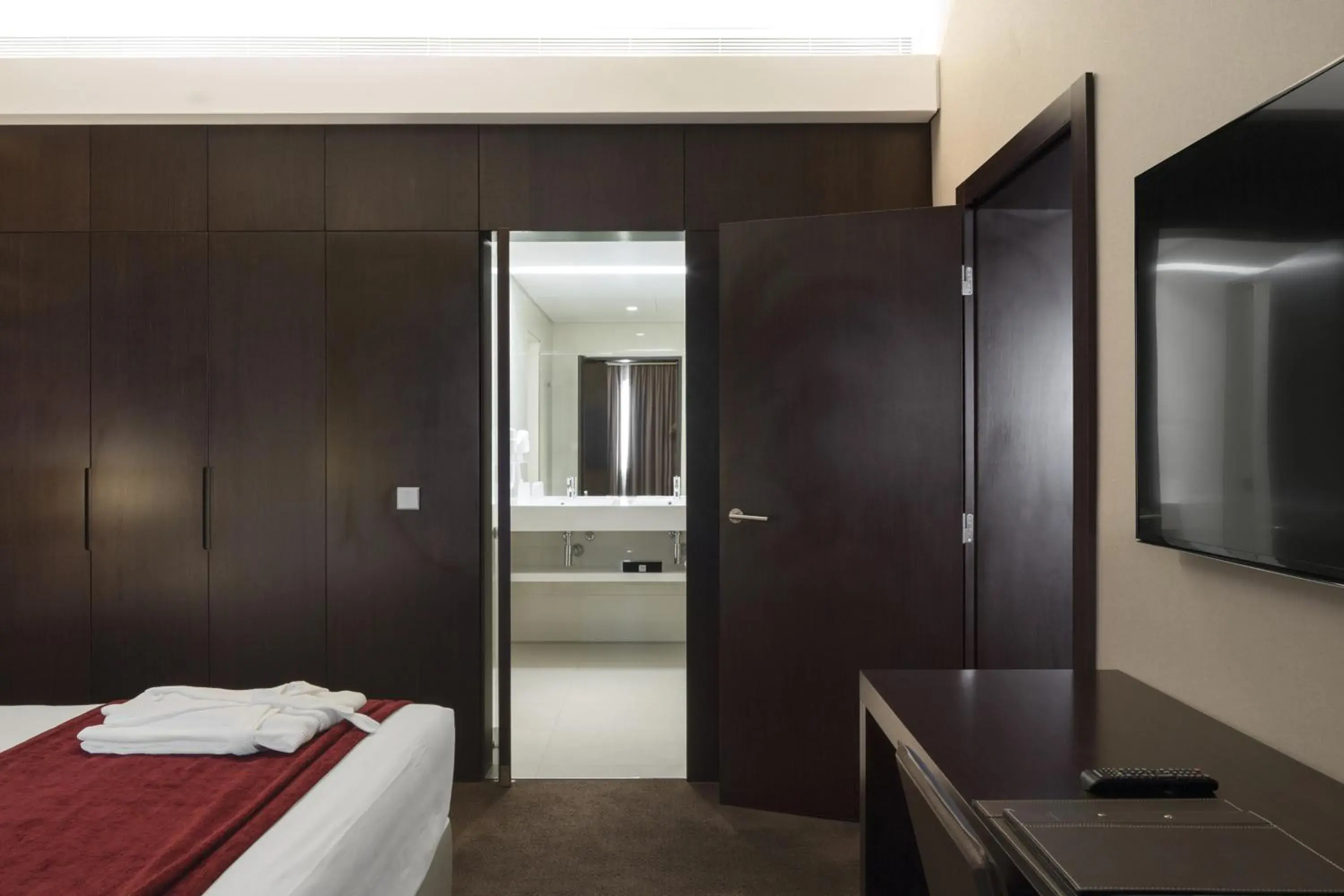 Bathroom, Bed in Hotel Tr¿pico