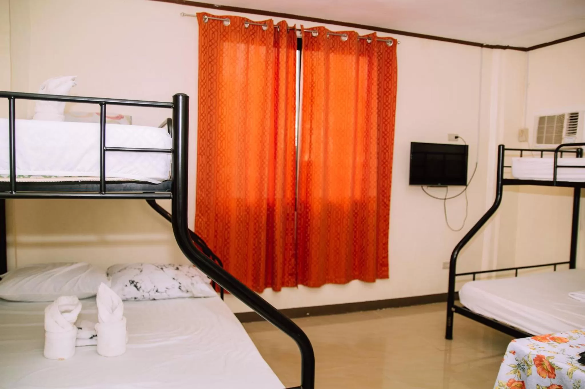 Bed in Gaea's Apartments