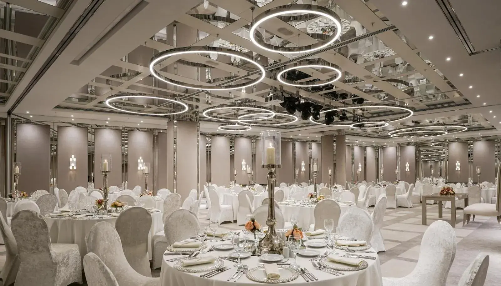 Business facilities, Banquet Facilities in Occidental Ankara