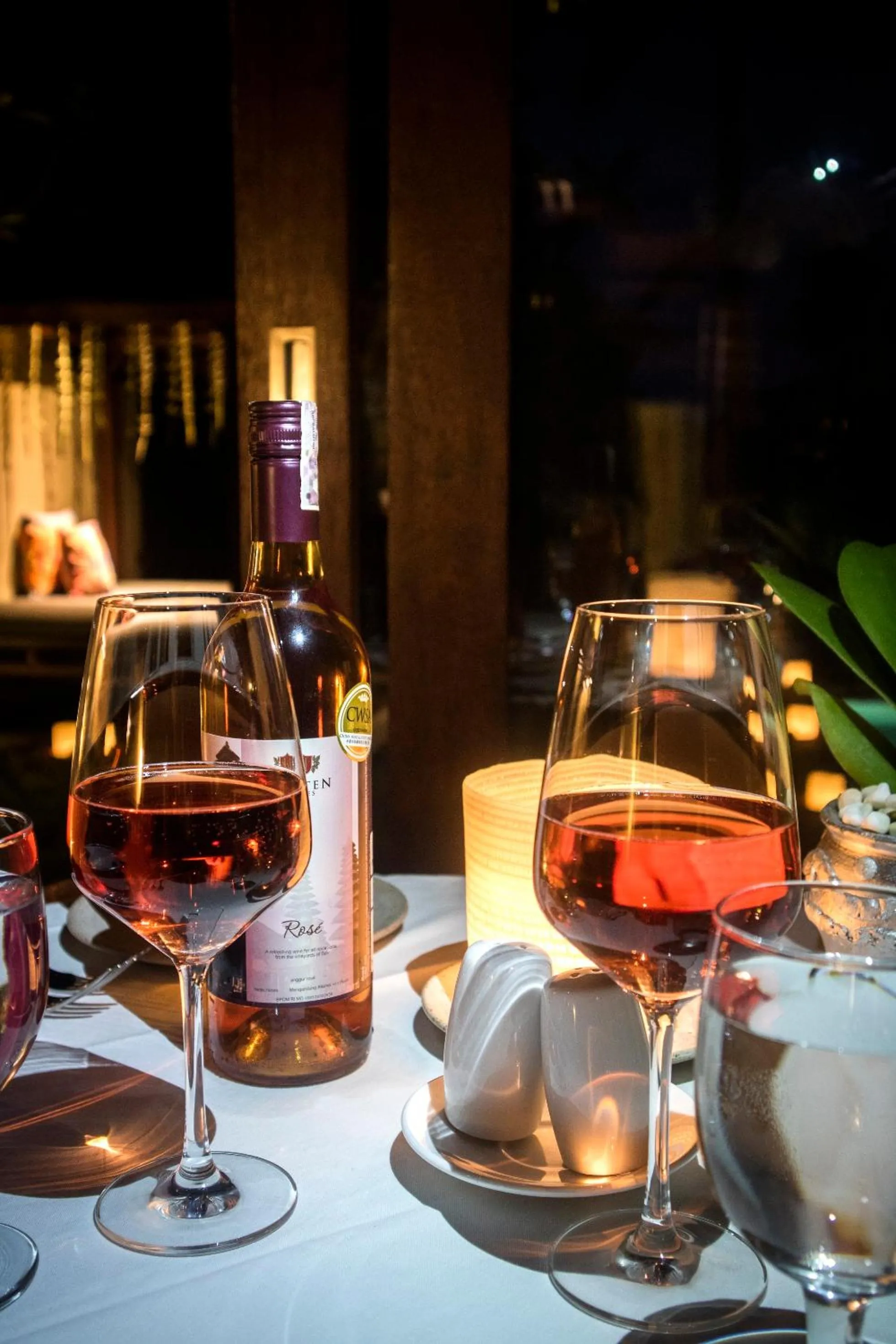 Alcoholic drinks in Samkhya Villas - Free 1x Floating Breakfast or Minibar