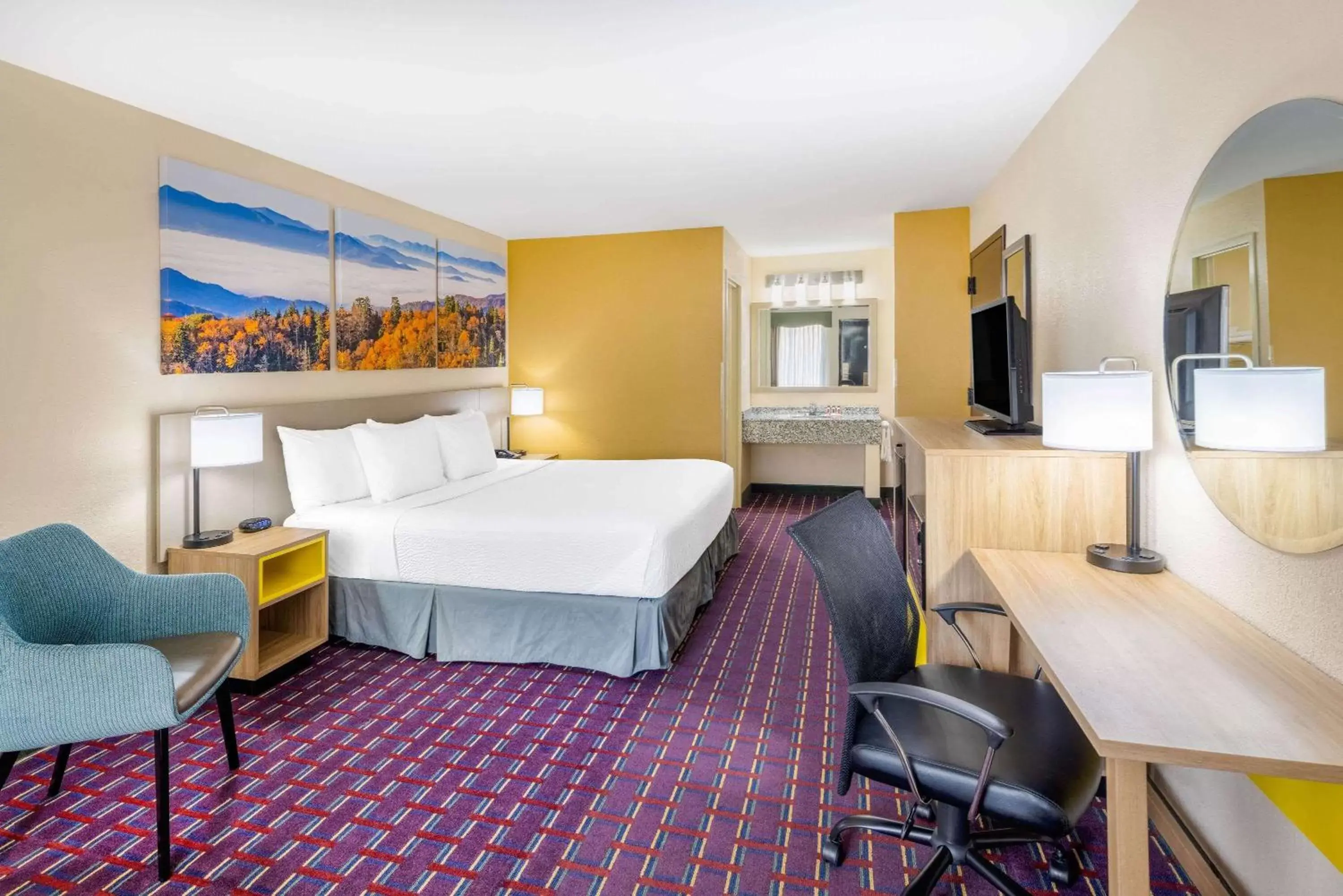 Photo of the whole room in Days Inn by Wyndham Murphy