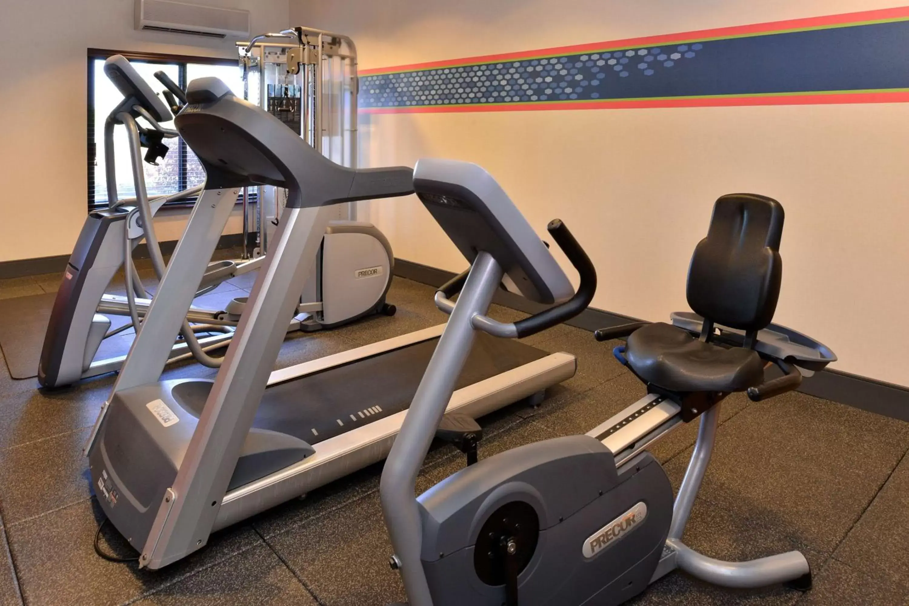 Fitness centre/facilities, Fitness Center/Facilities in Hampton Inn Portland East