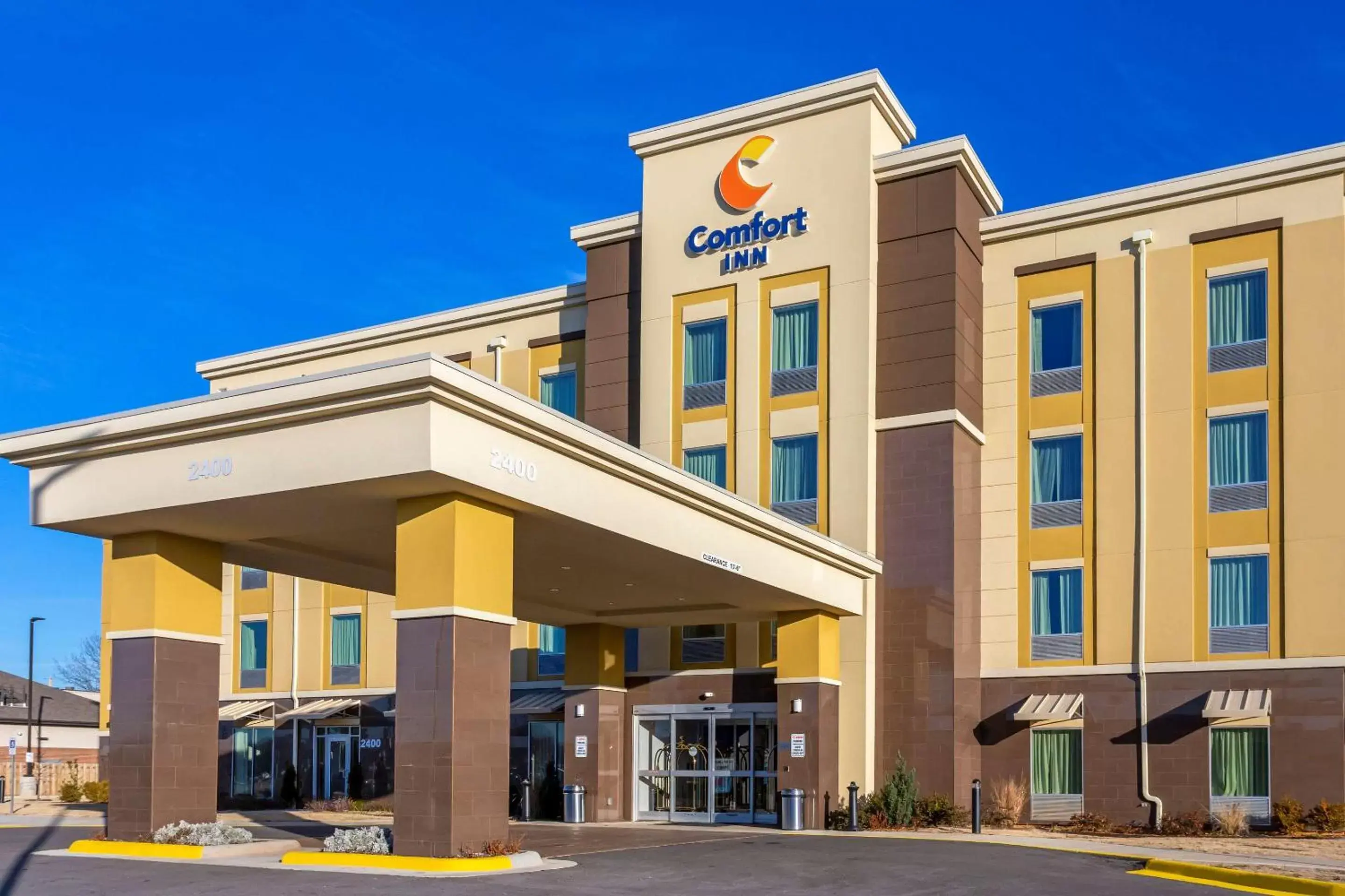 Property Building in Comfort Inn