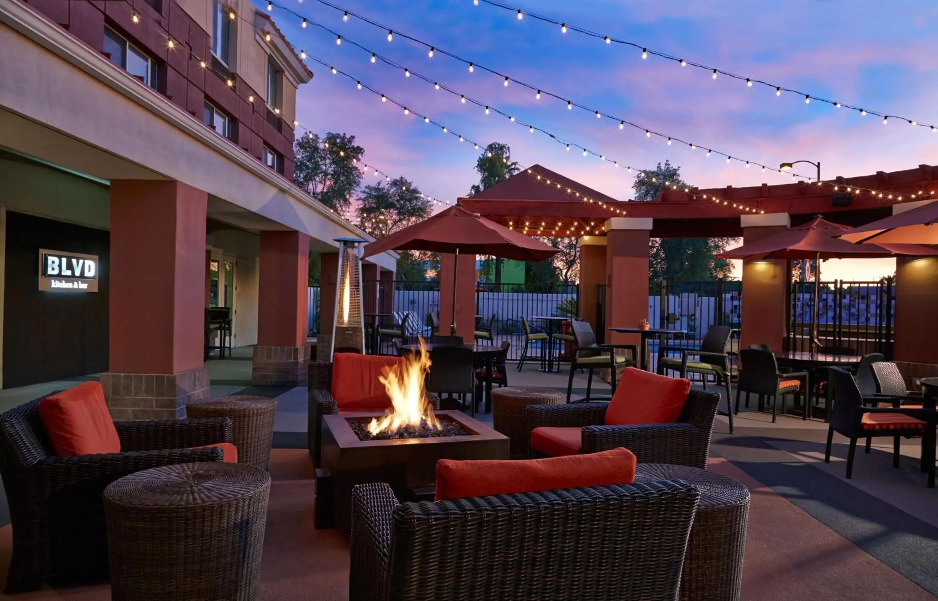 Patio in Hilton Garden Inn Scottsdale Old Town