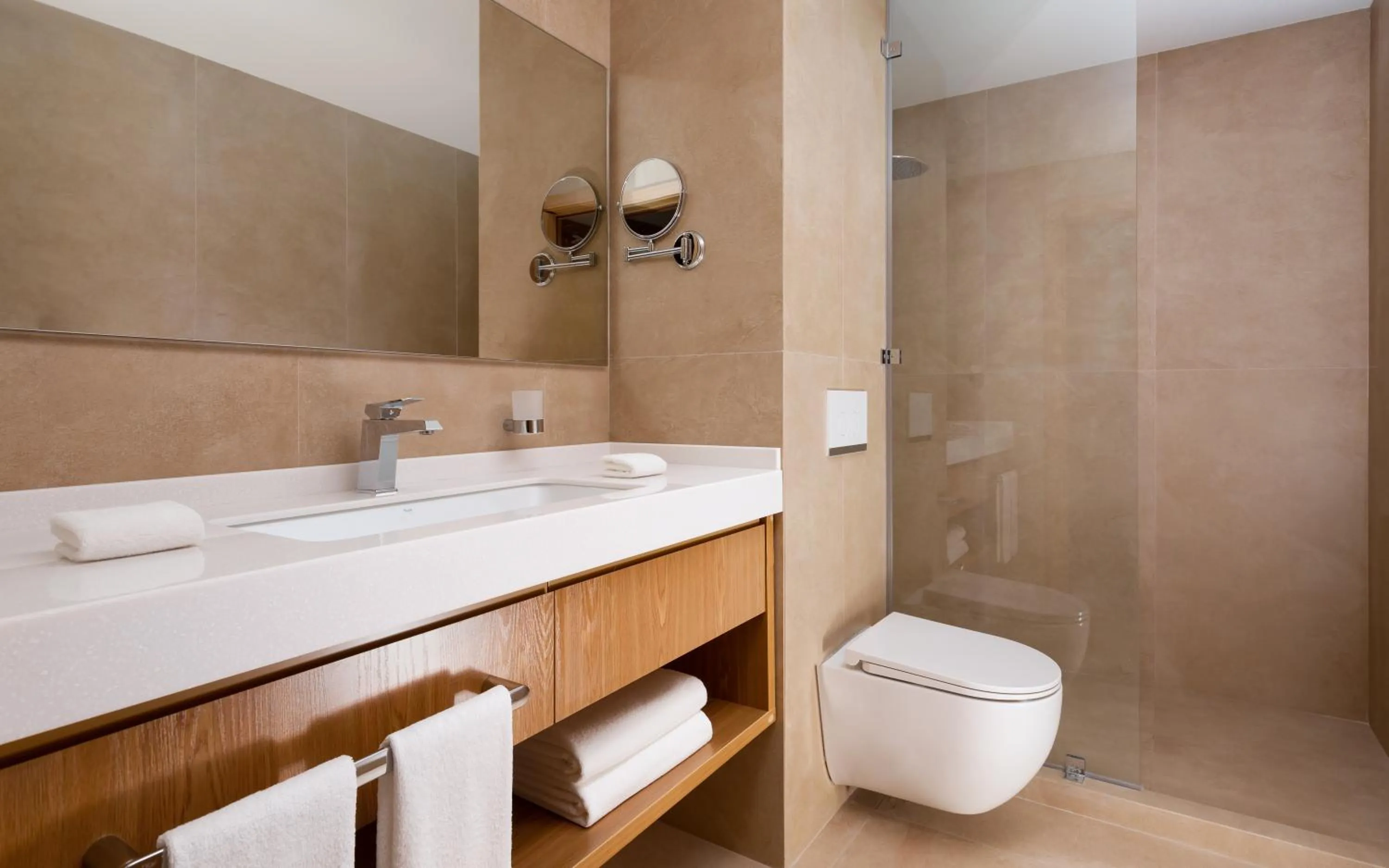 Shower in Mercure Bukhara Old Town