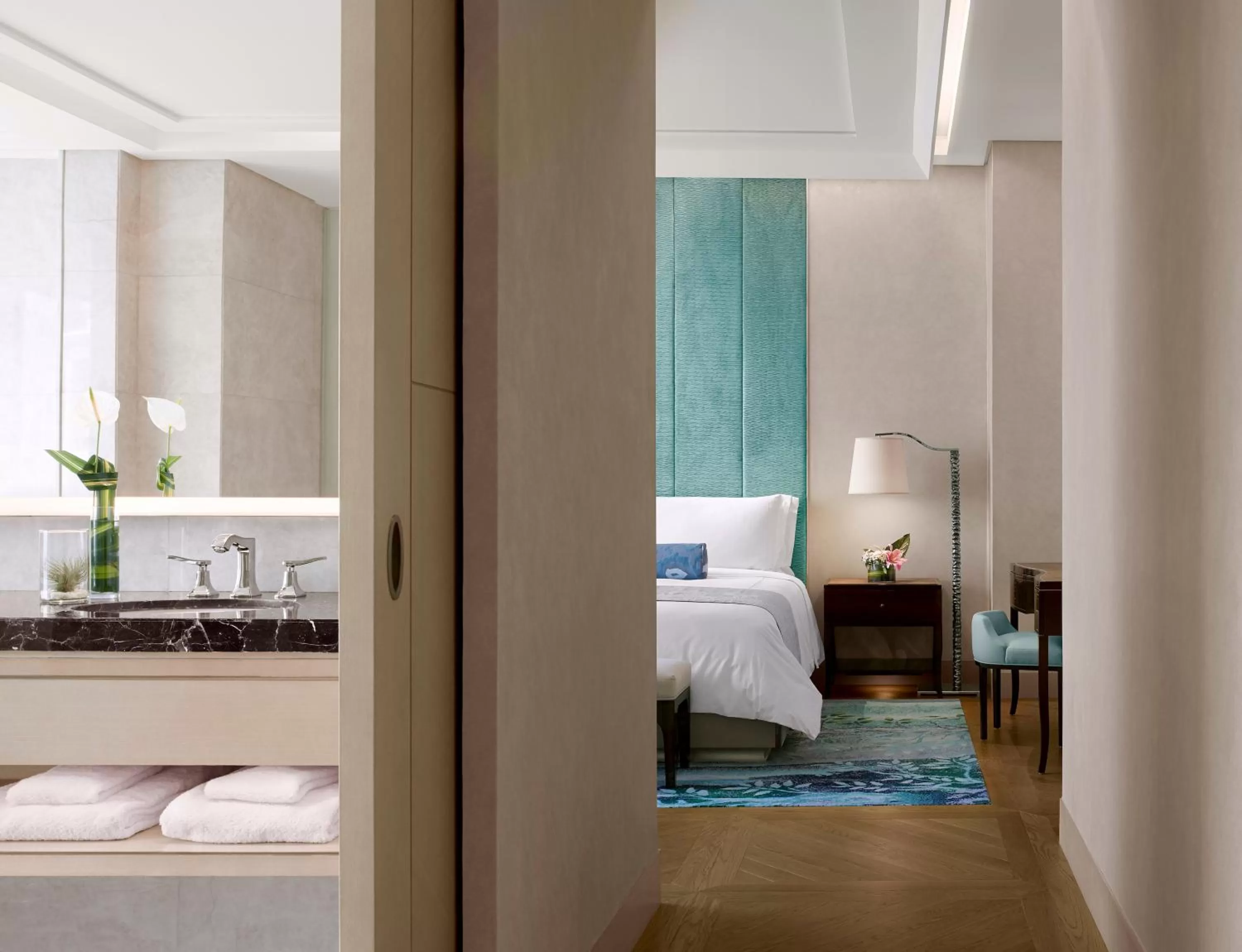 Bathroom, Bed in Raffles Jakarta