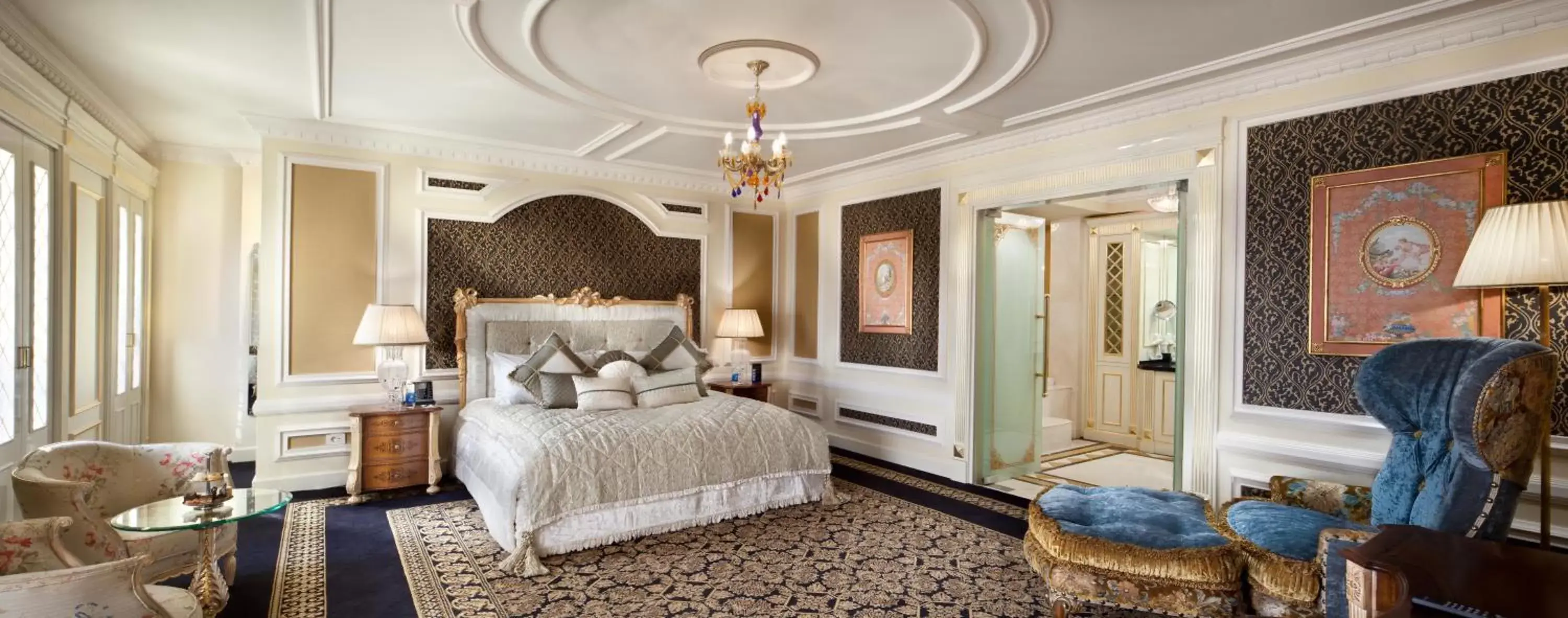 Bedroom, Bed in Divan Erbil Hotel Bedroom, Bed in Divan Erbil Hotel