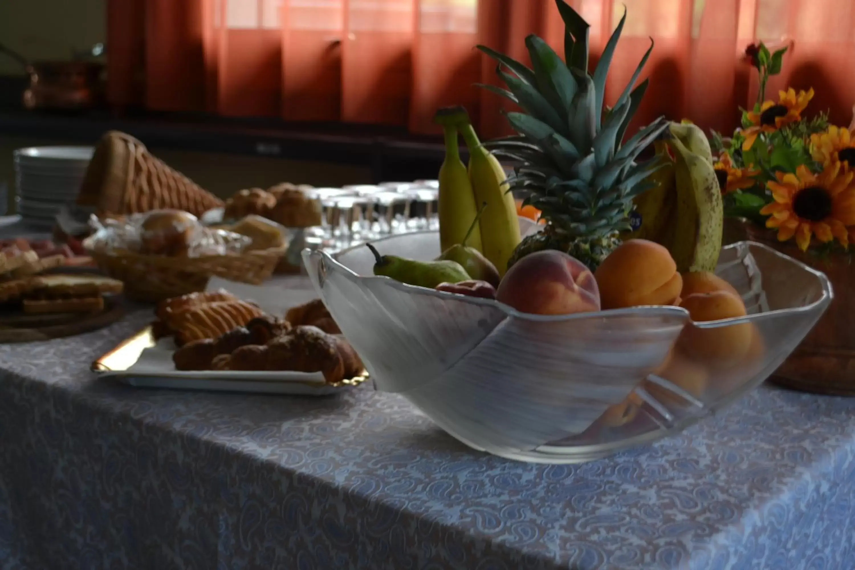 Buffet breakfast in Hotel Aurora