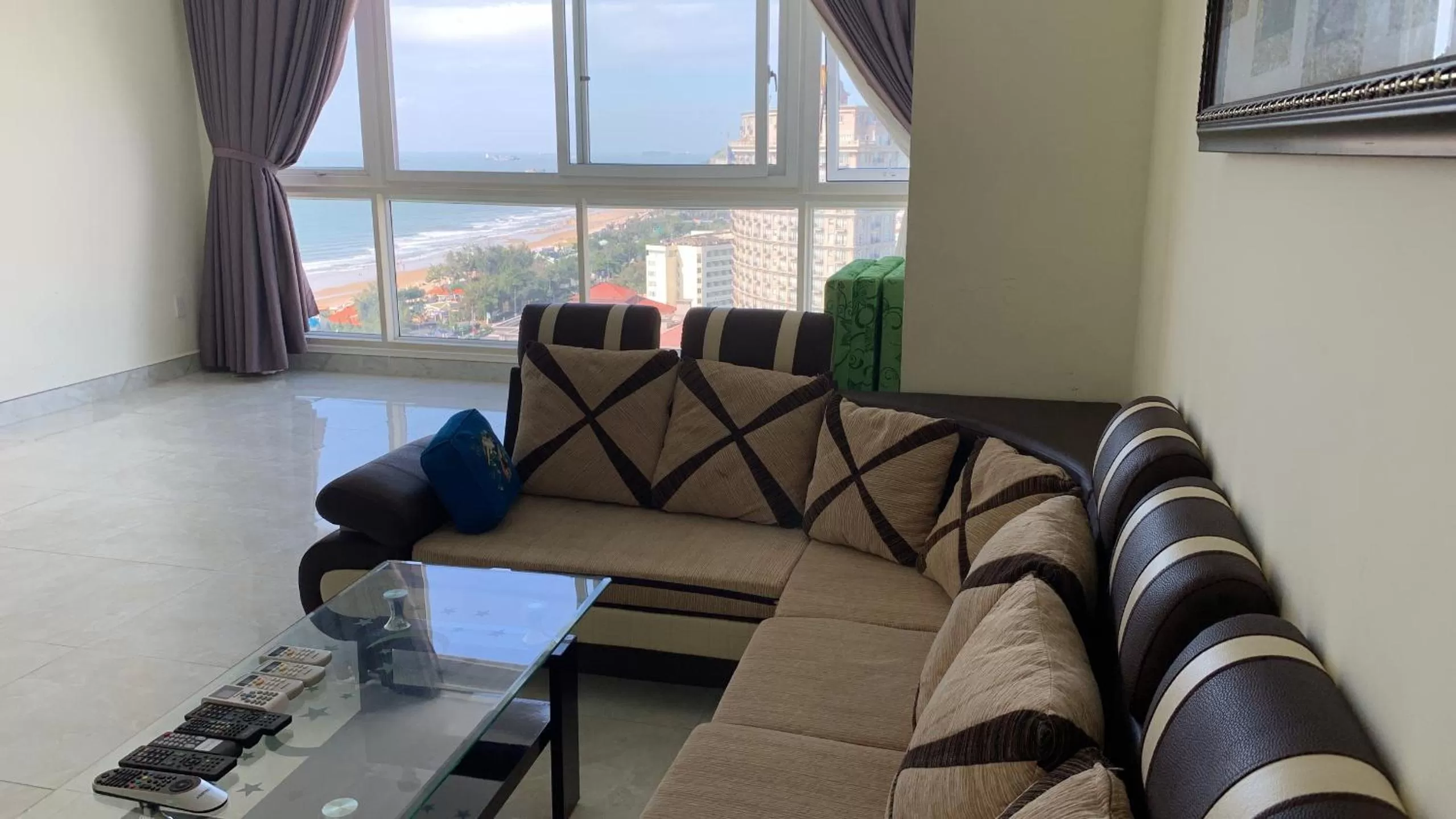 Living room, Seating Area in Khách sạn San Hô Vũng Tàu (Coral Hotel)