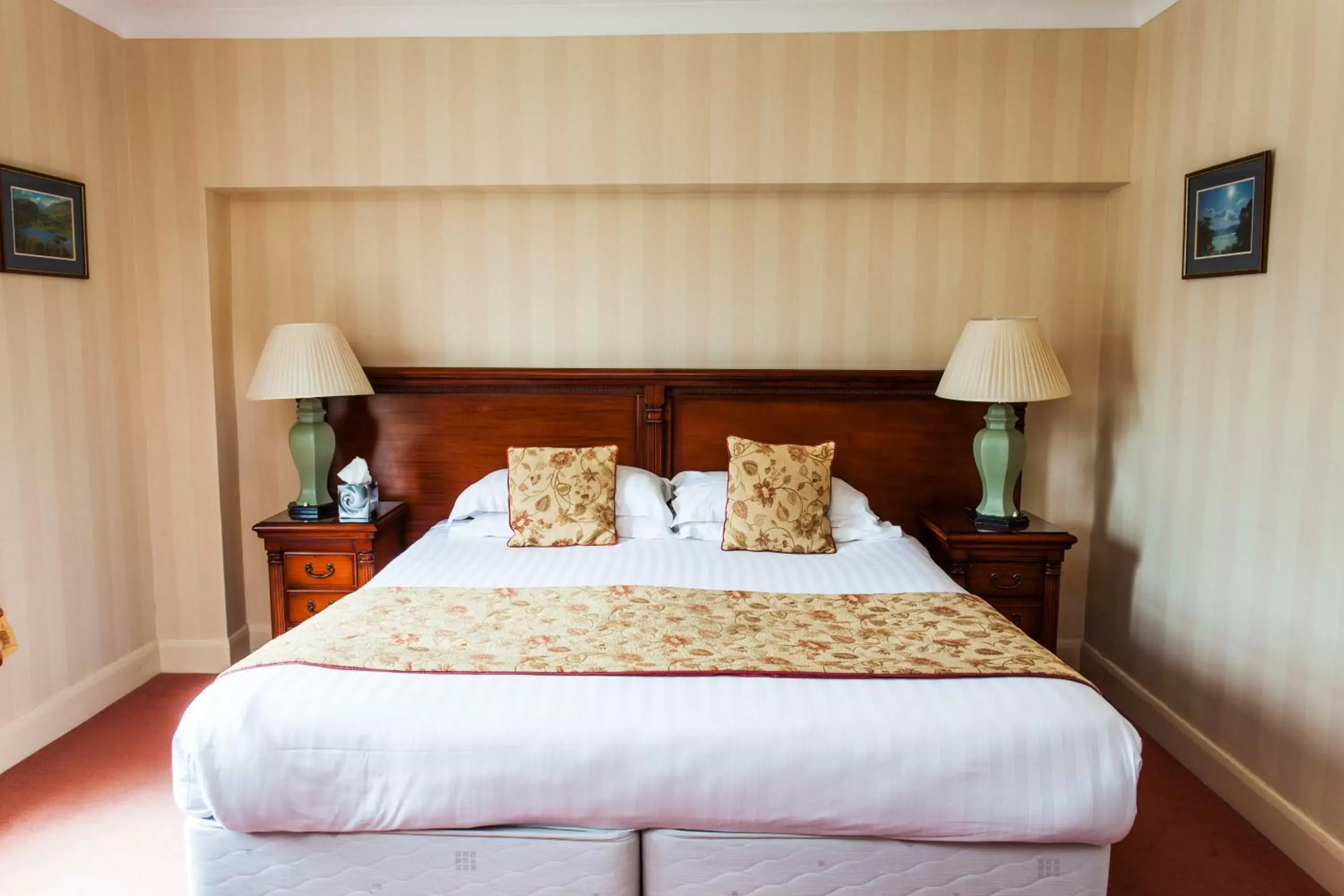 Bedroom, Bed in The Castle Inn Hotel by BW Signature Collection, Keswick Bedroom, Bed in The Castle Inn Hotel by BW Signature Collection, Keswick