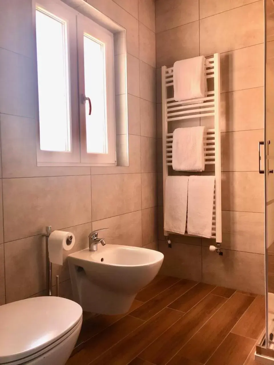 Bathroom in Hotel Garni Montaldi