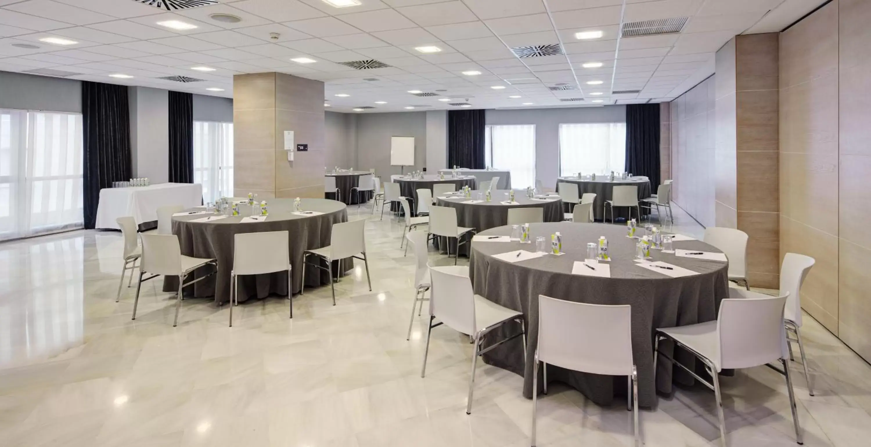 Meeting/conference room in Sercotel Amistad Murcia