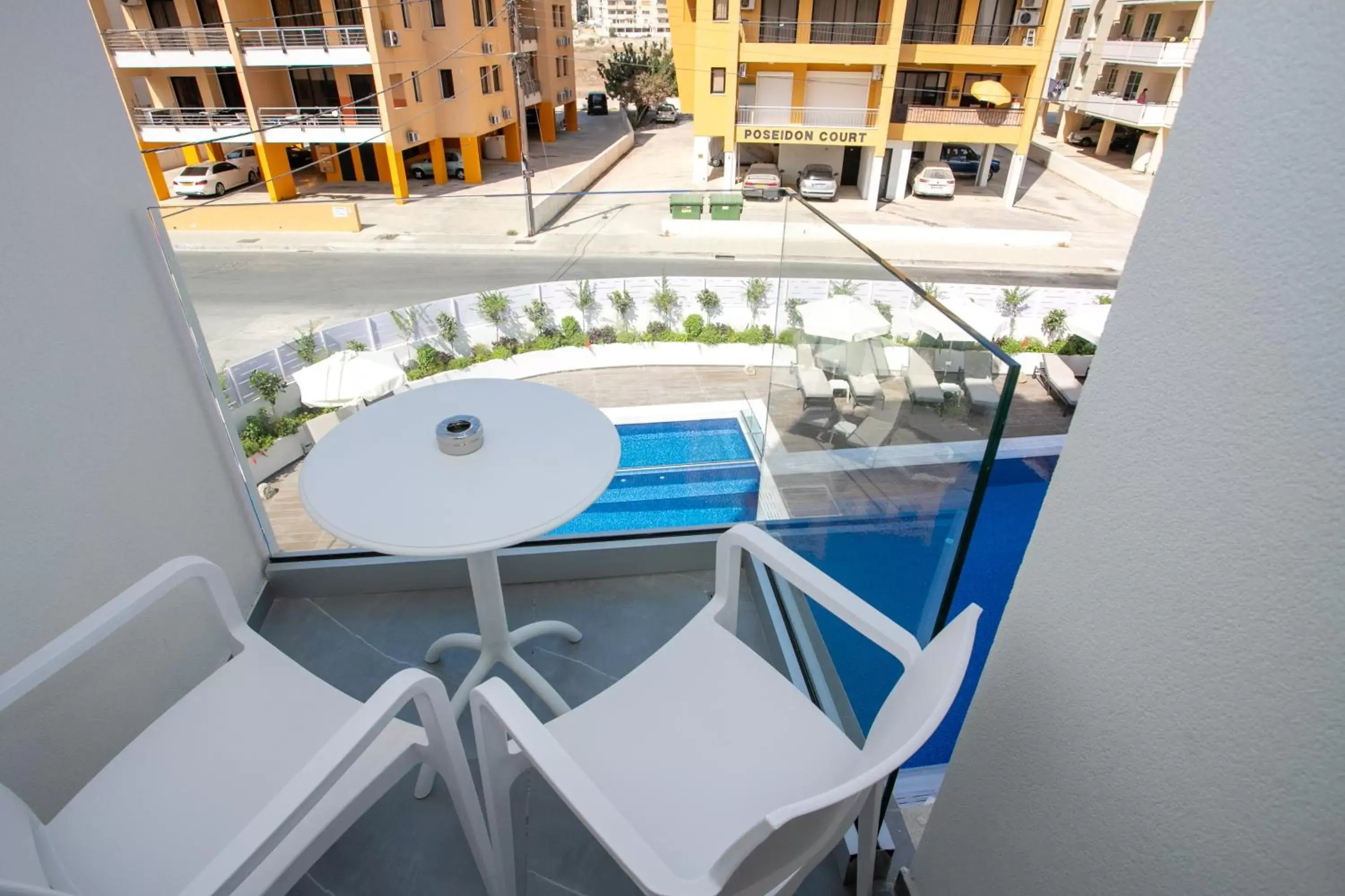 Balcony/Terrace, Pool View in Best Western Plus Larco Hotel