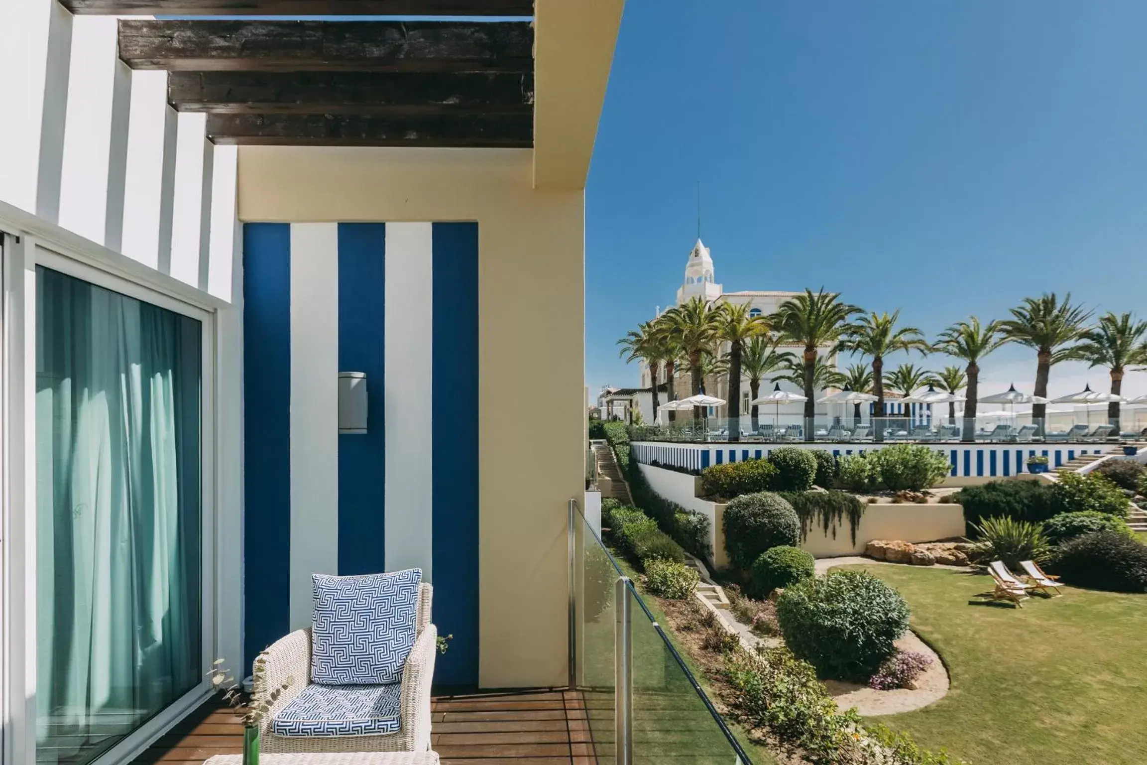 Balcony/Terrace in Bela Vista Hotel & Spa - Relais & Chateaux