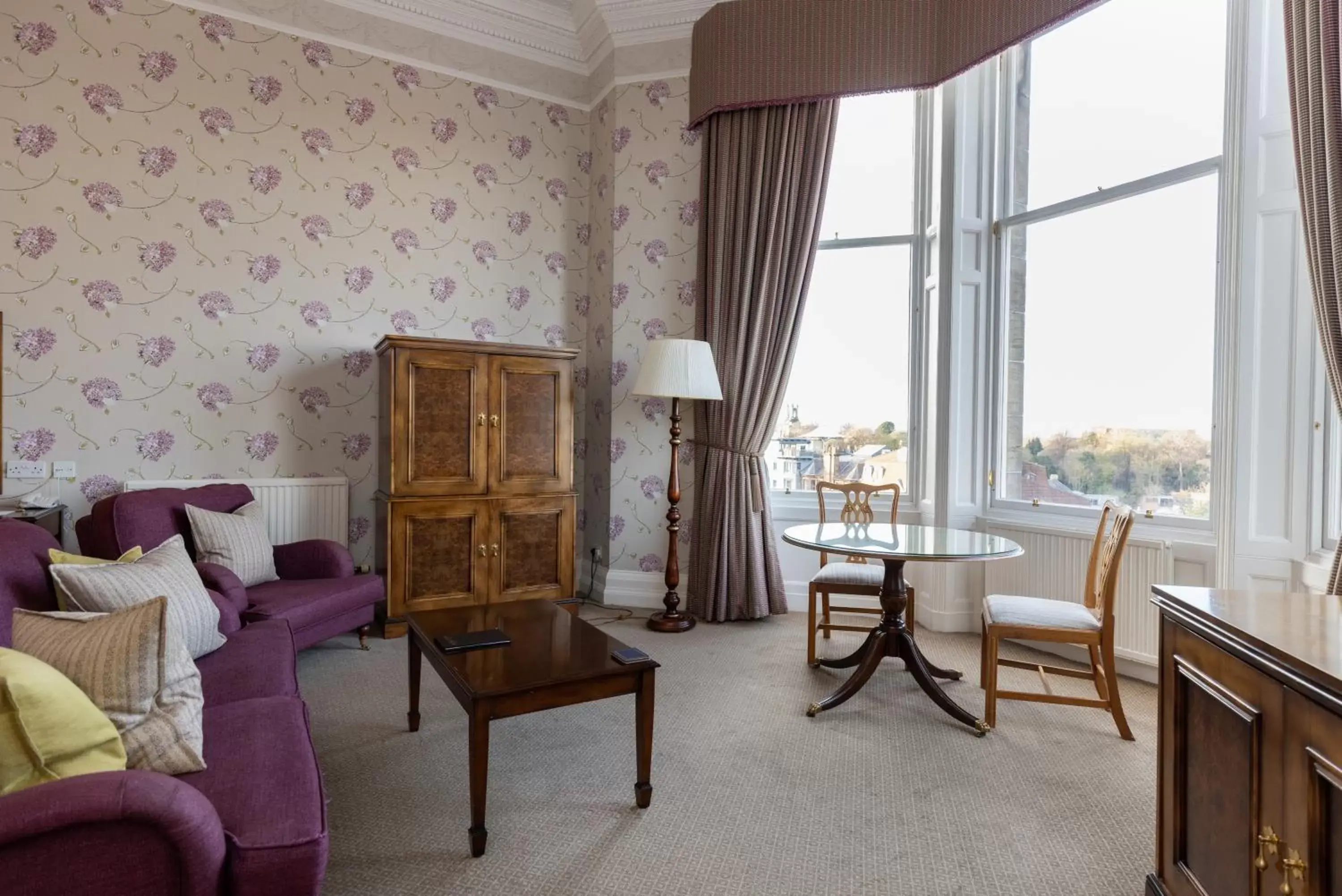 Bedroom, Seating Area in Hapimag Resort Edinburgh