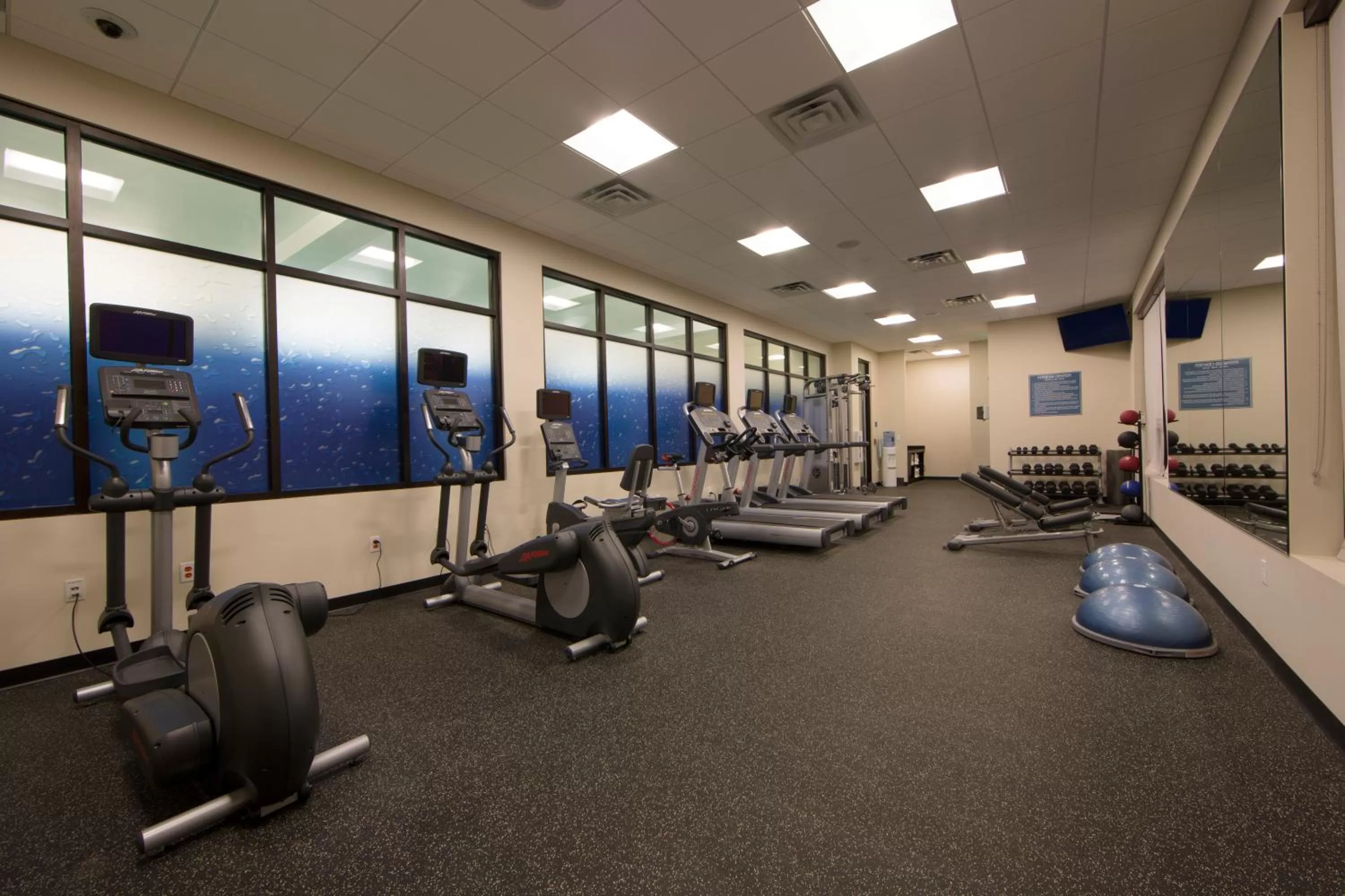 Fitness centre/facilities in Holiday Inn Club Vacations Williamsburg Resort