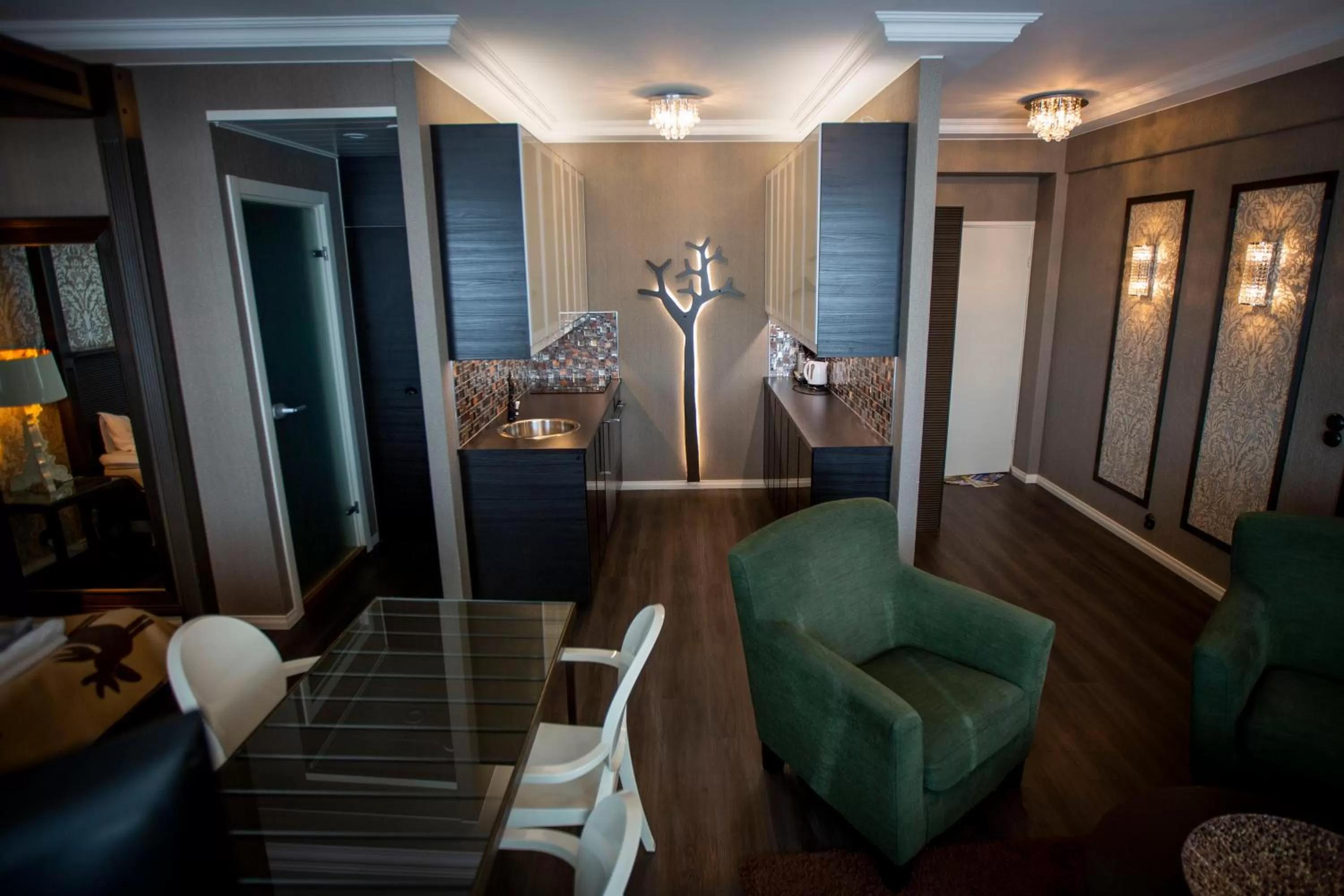 Seating area in Hotelli Olof