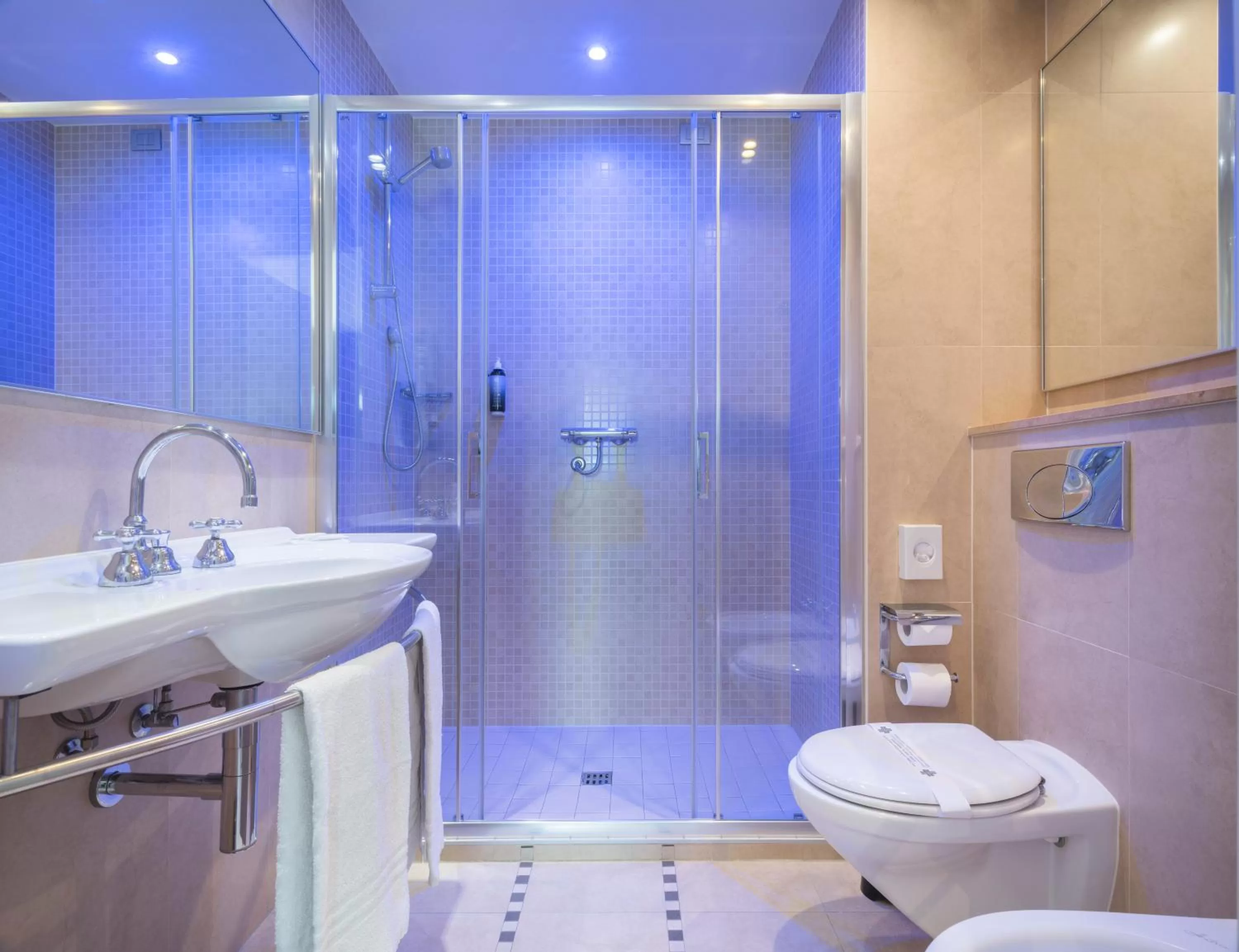 Bedroom in Rivalta Life Style Hotel