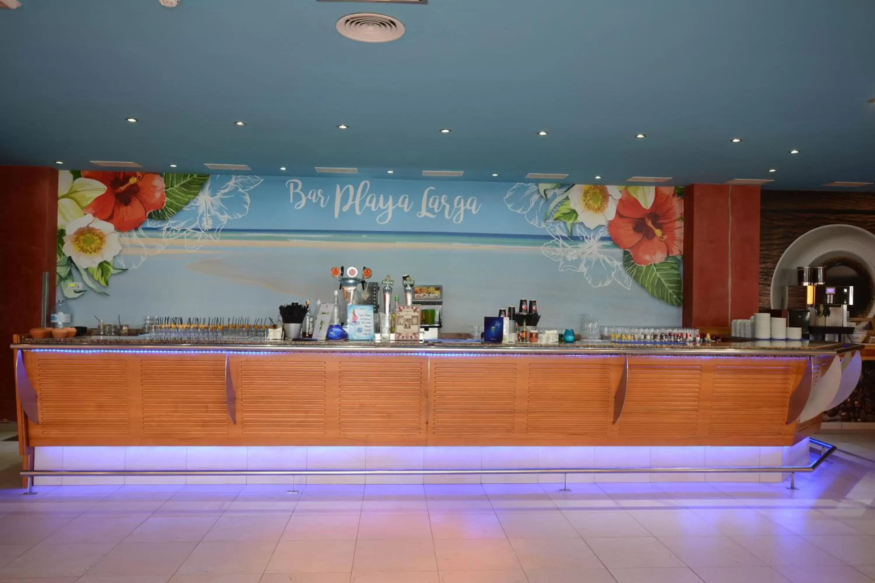 Lounge or bar in R2 Hotel Pajara Beach
