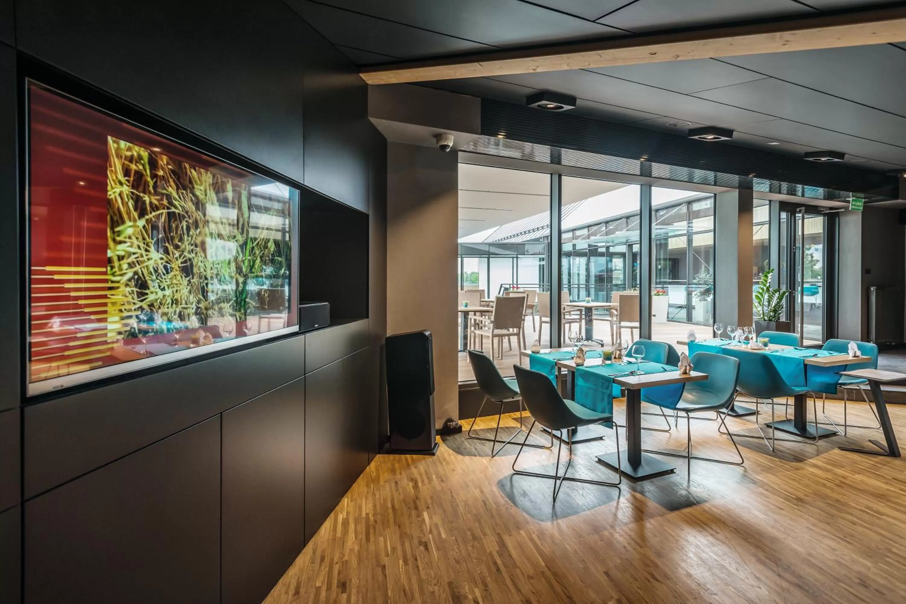 Lounge or bar in Regatta Hotel Restauracja Spa