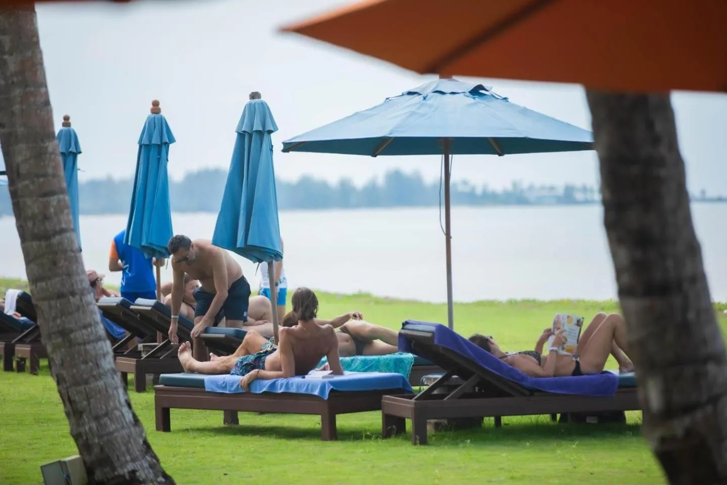 Beach in Le Menara Khao Lak