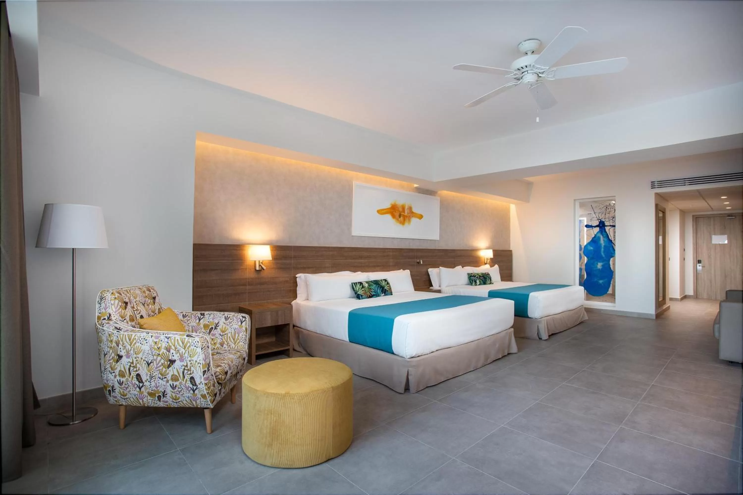 Photo of the whole room, Bed in Serenade Punta Cana Beach & Spa Resort