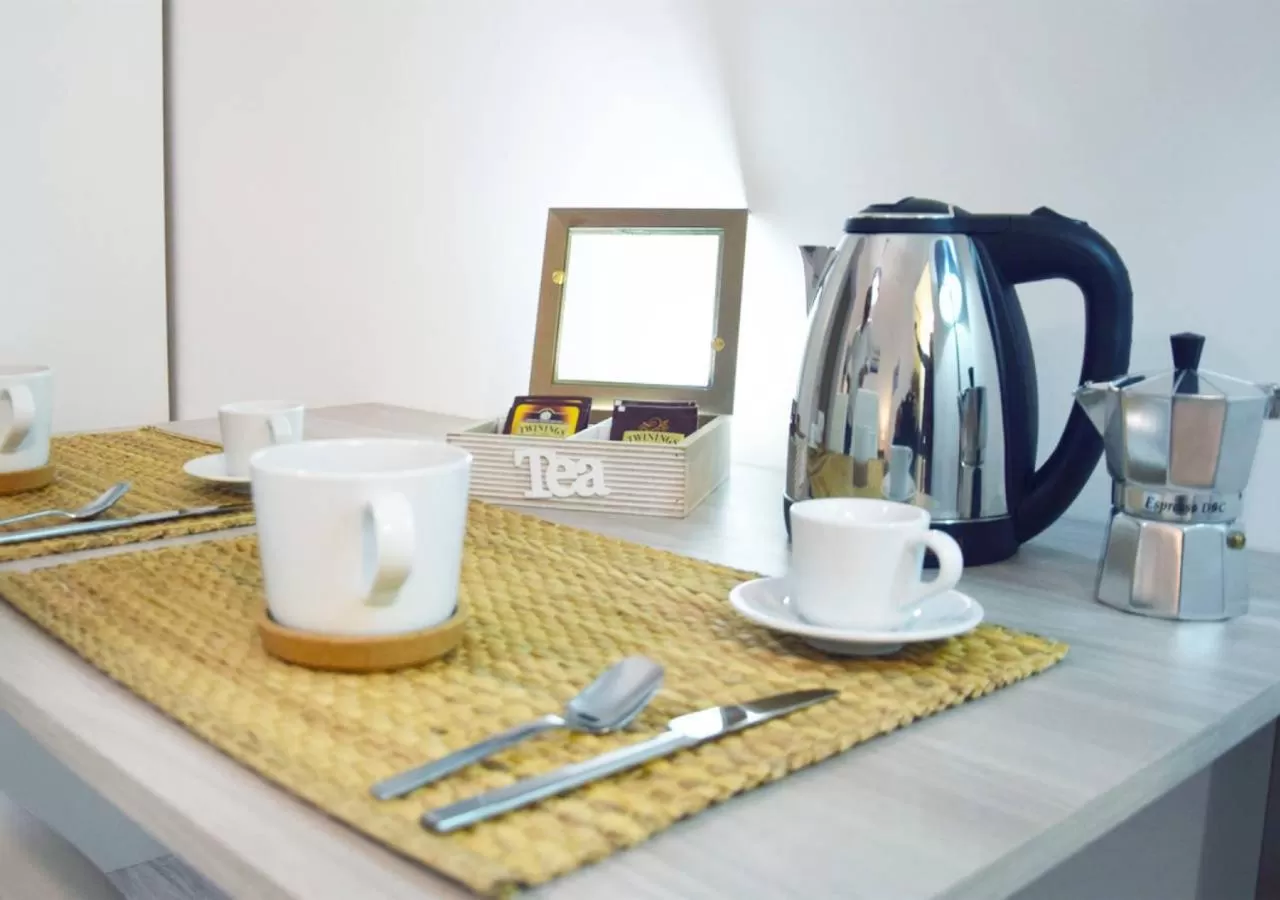 Coffee/tea facilities in Bed Napoli
