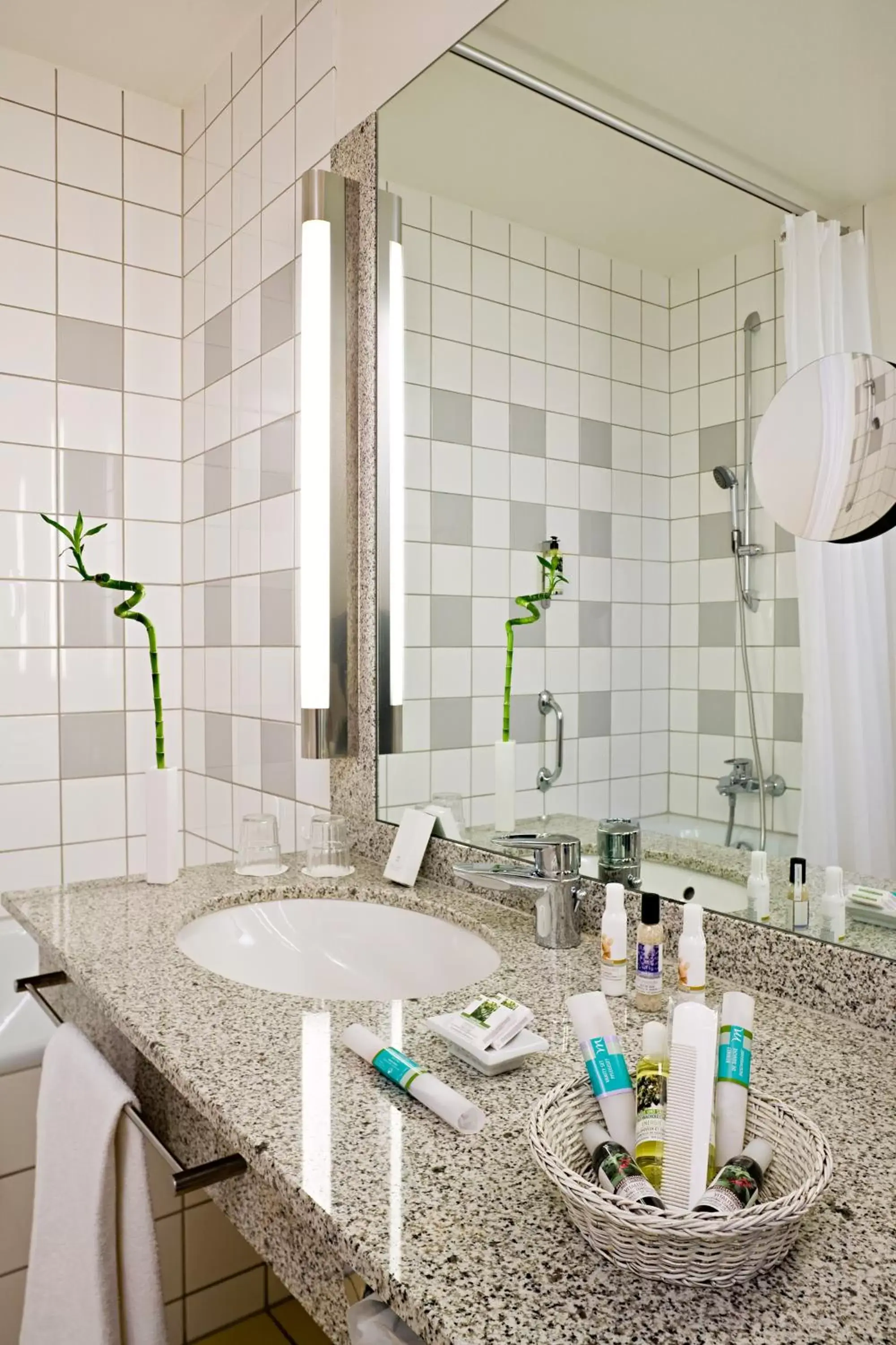 Bathroom in Mercure Hotel am Messeplatz Offenburg