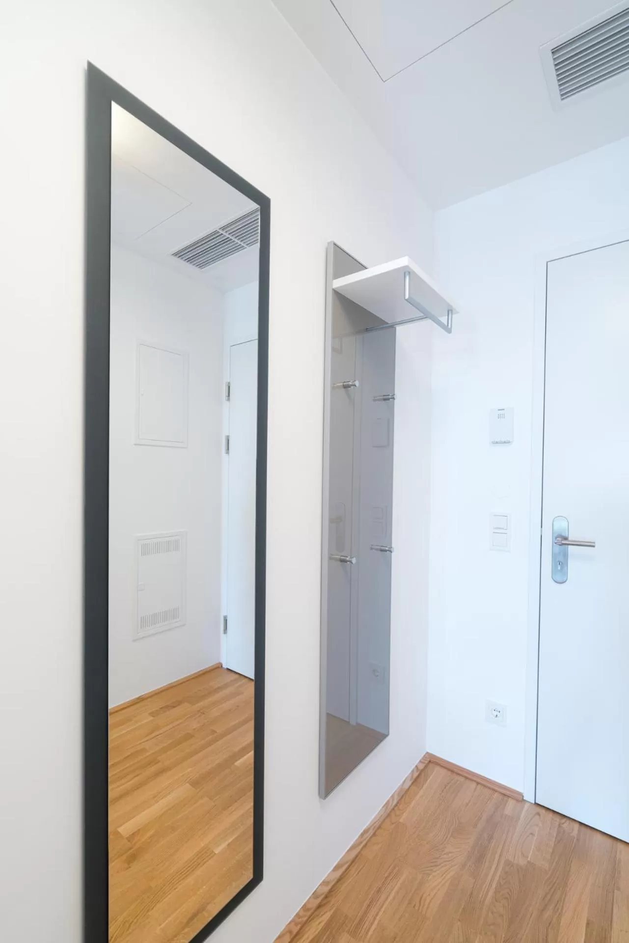 Vienna Residence, Marina Tower - Danube