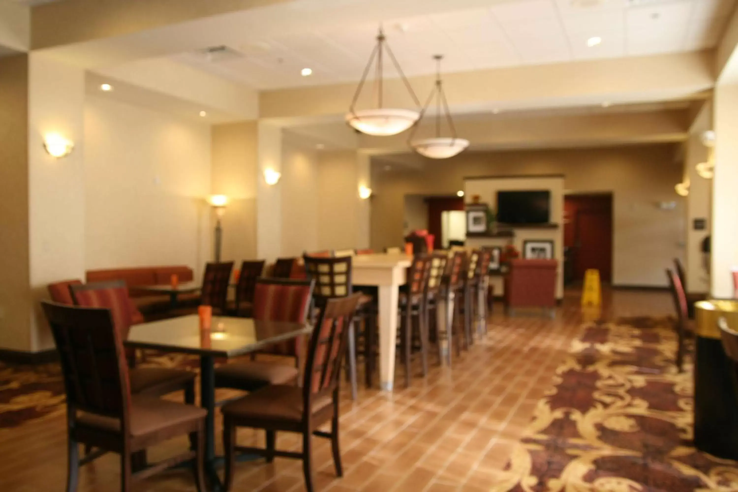 Lobby or reception, Restaurant/Places to Eat in Hampton Inn Williamsburg