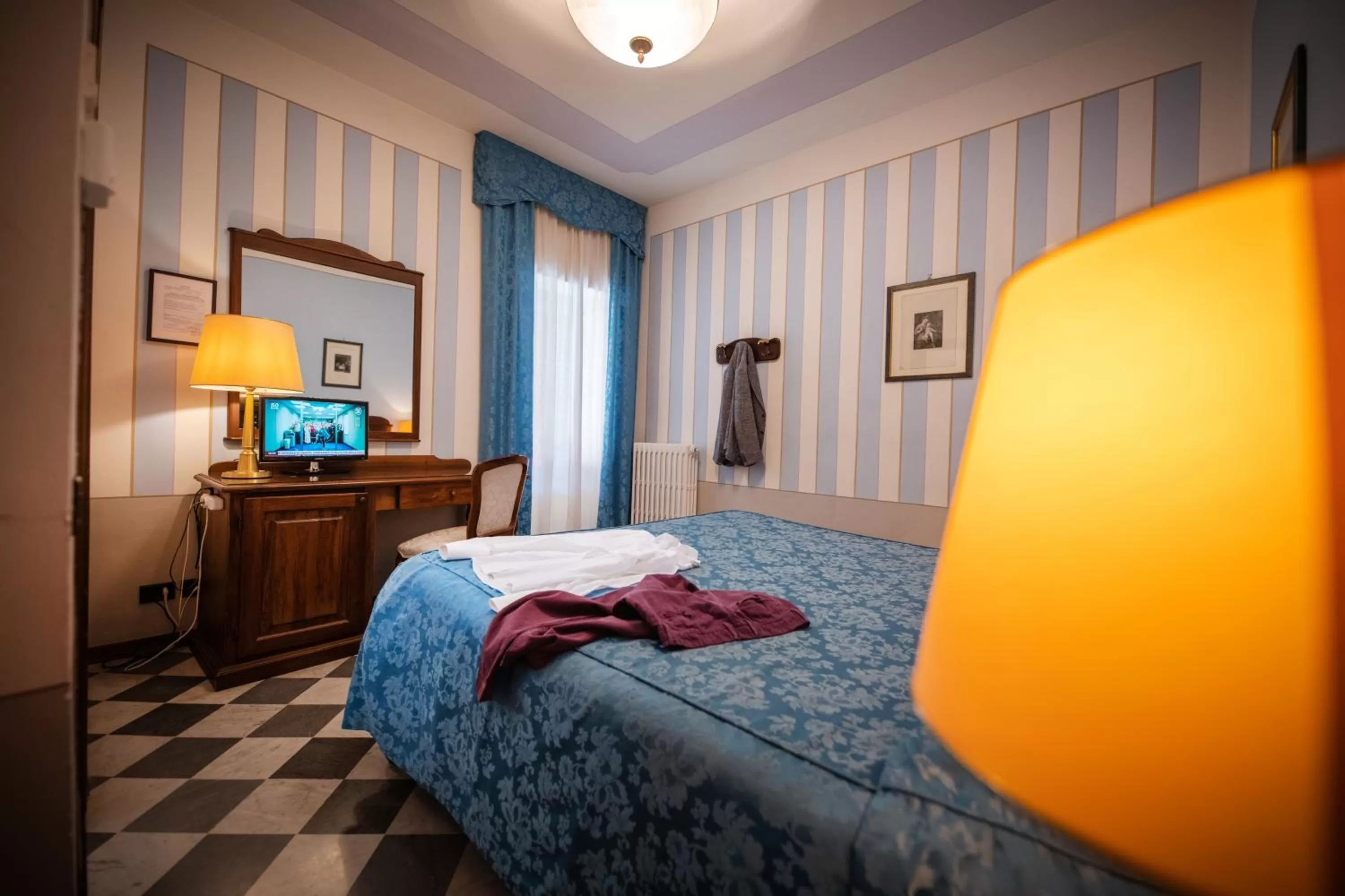 Balcony/Terrace, Bed in Park Hotel Regina - with air-condition and outdoor heated pool