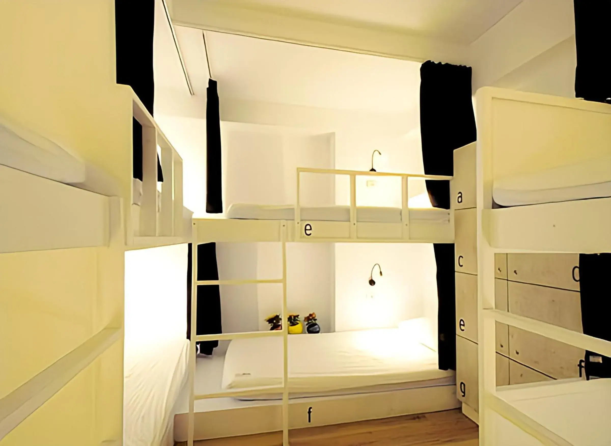 Bunk Bed in We Come Hostel