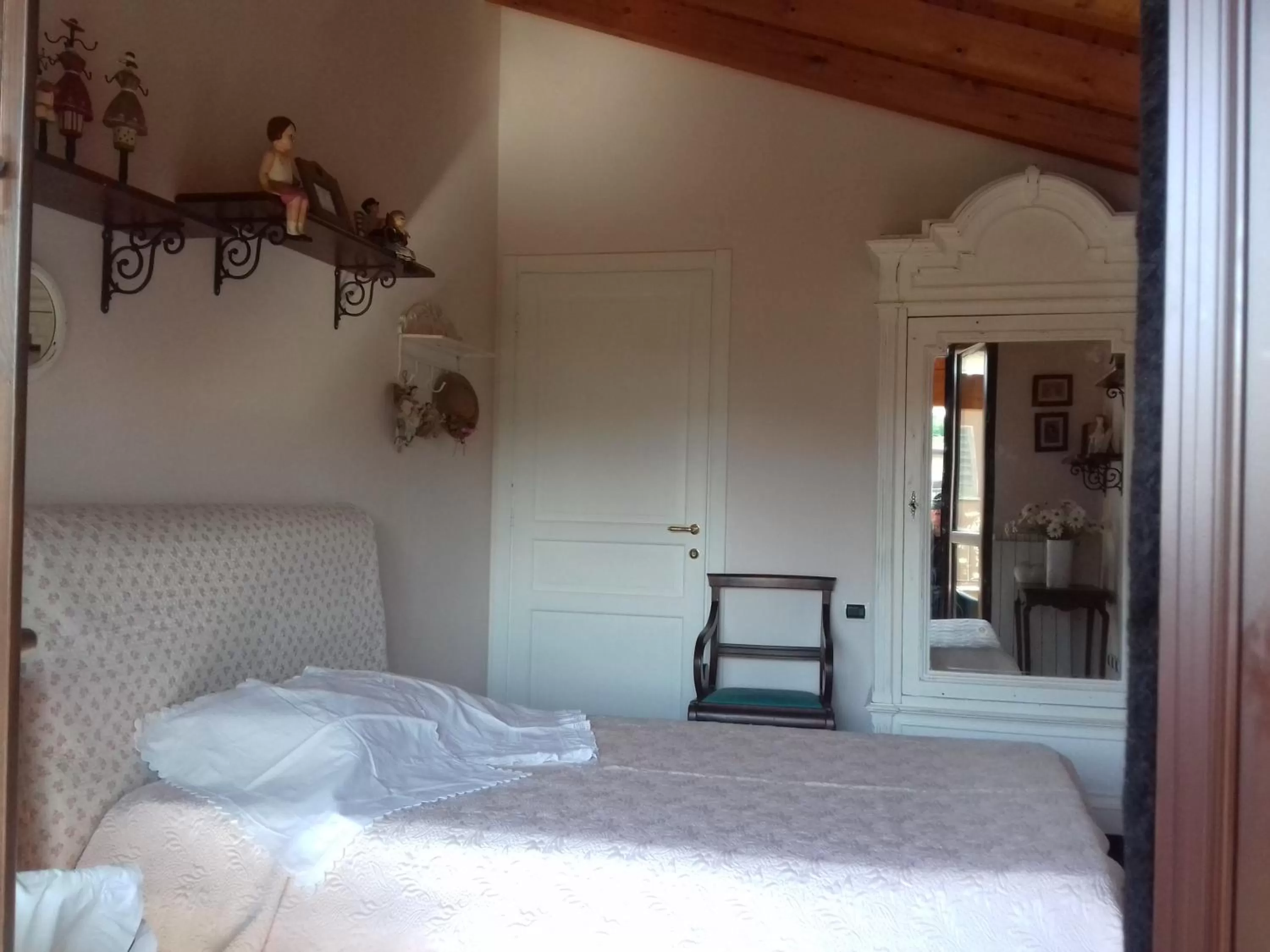 Photo of the whole room, Bed in B&b Silvana