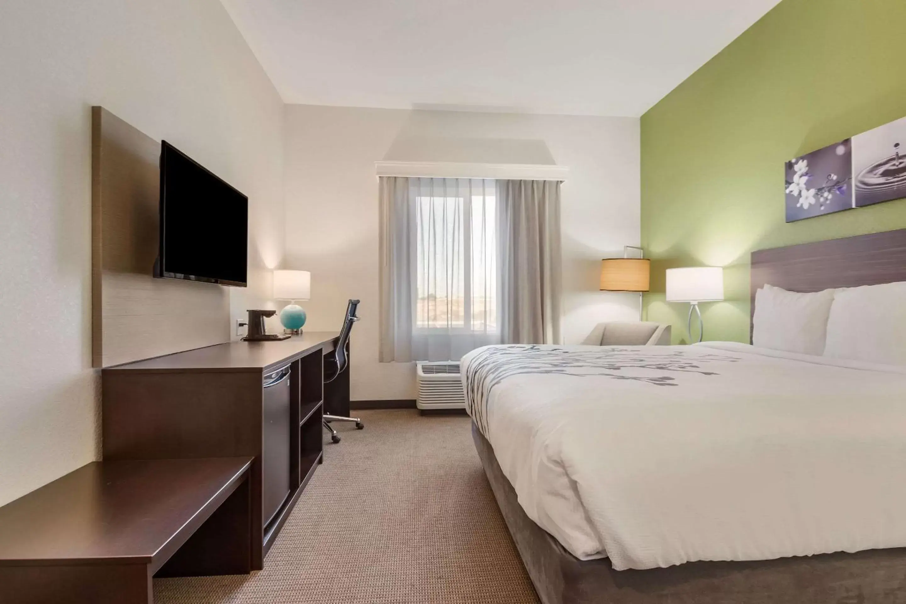 Photo of the whole room, Bed in Sleep Inn Boardman Photo of the whole room, Bed in Sleep Inn Boardman