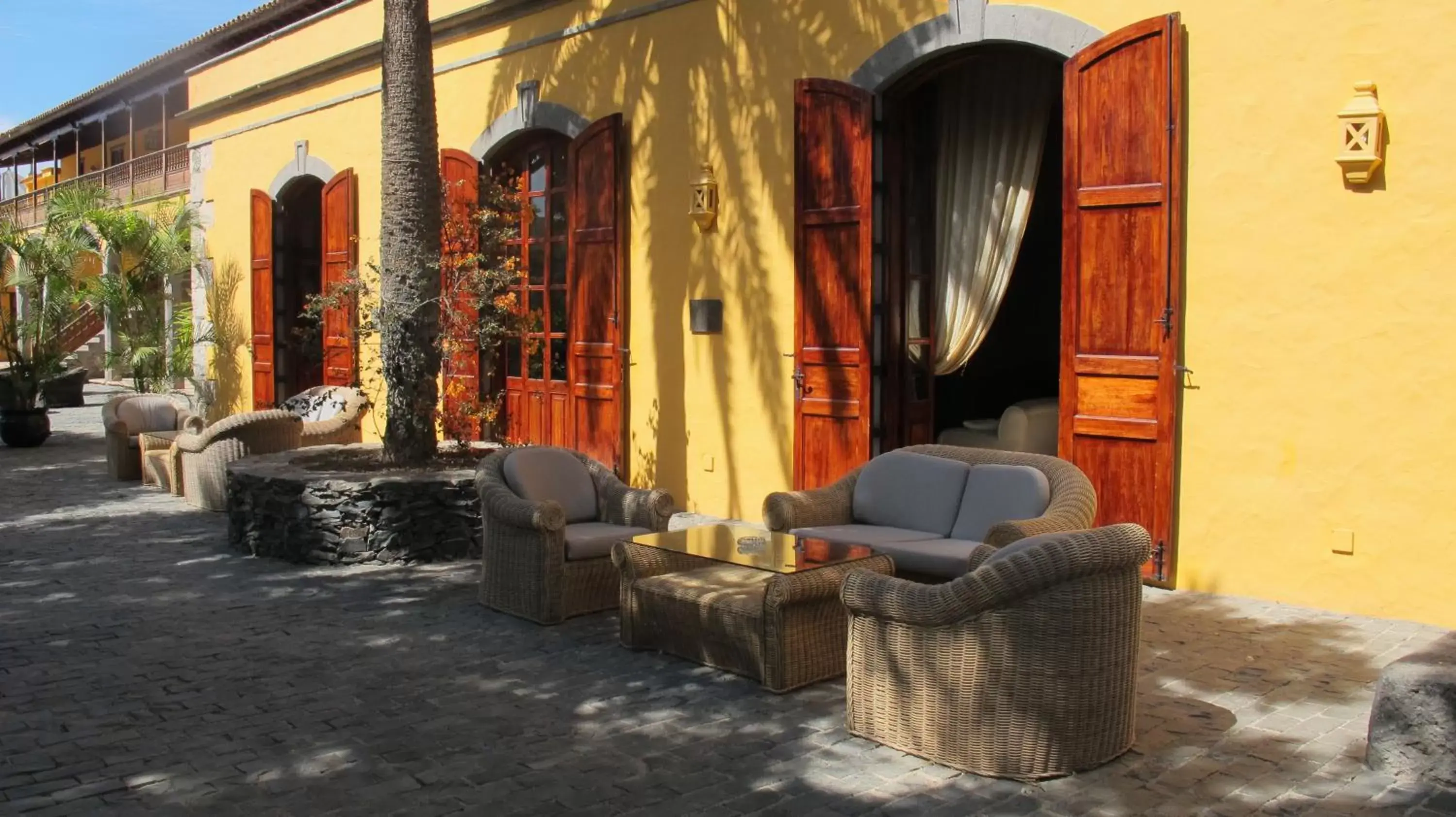 Facade/entrance in Hotel Rural Hacienda del Buen Suceso