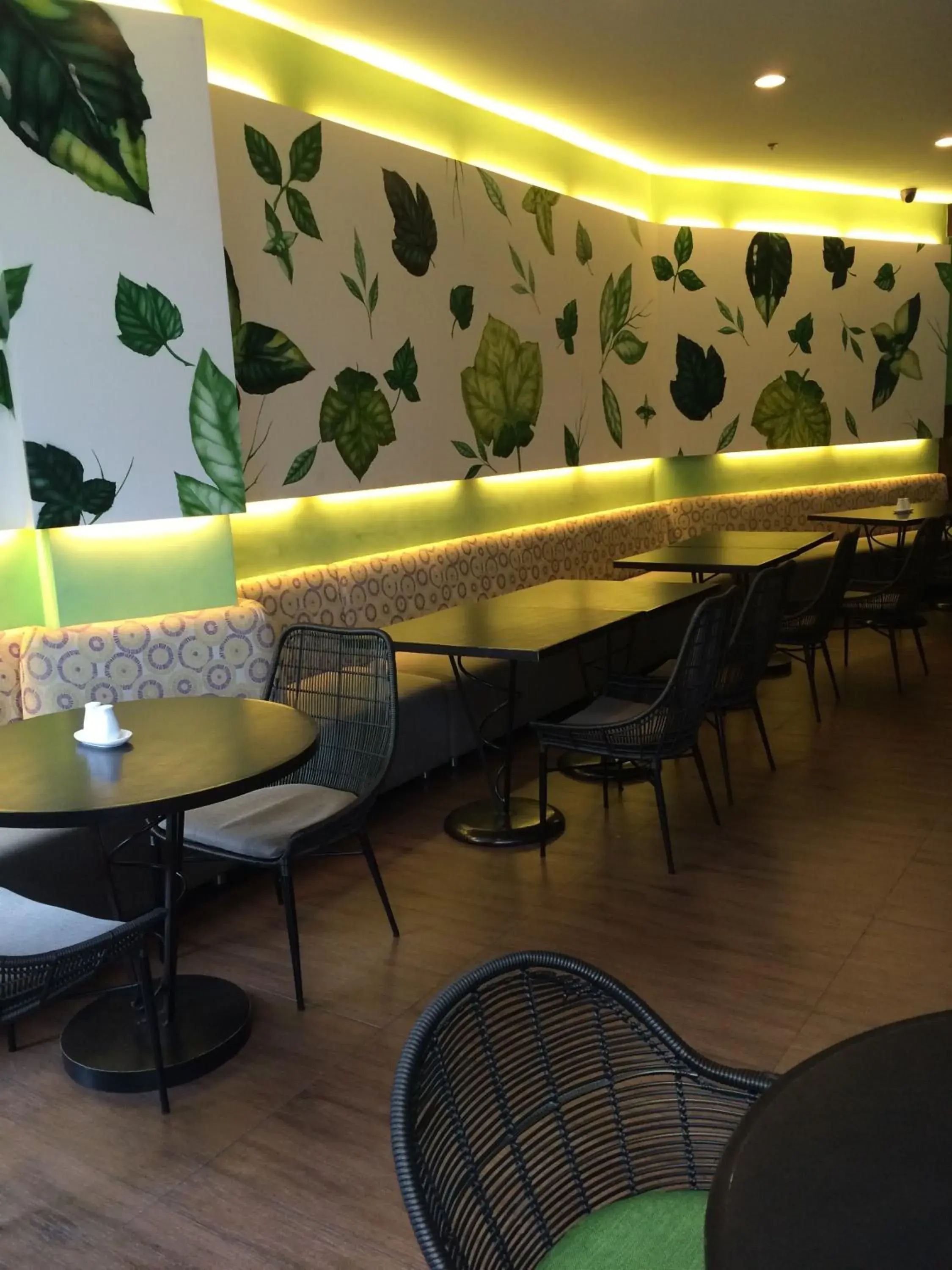 Restaurant/places to eat in El Cielito Inn - Sta. Rosa Restaurant/places to eat in El Cielito Inn - Sta. Rosa