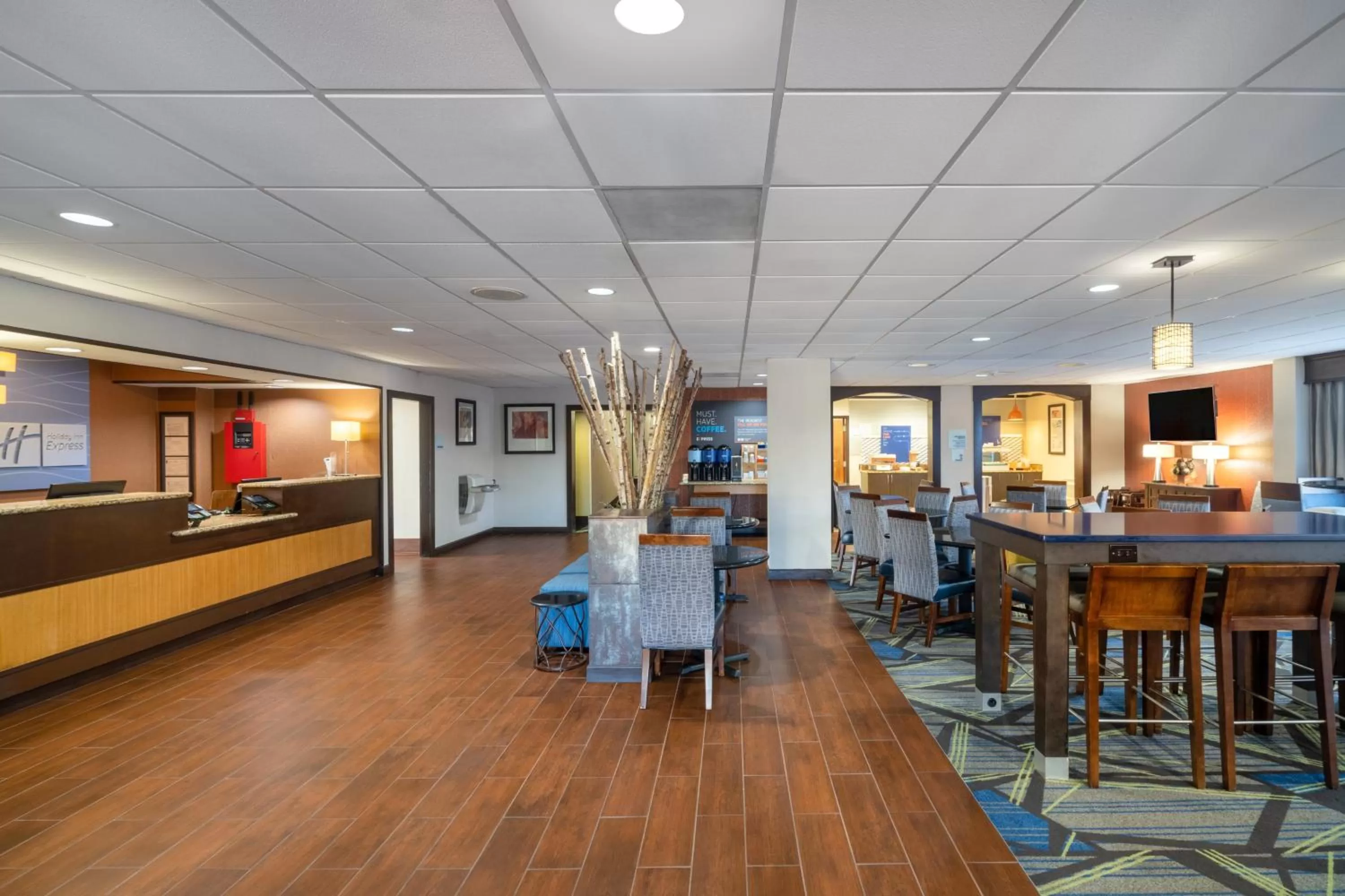 Property building in Holiday Inn Express Forsyth by IHG