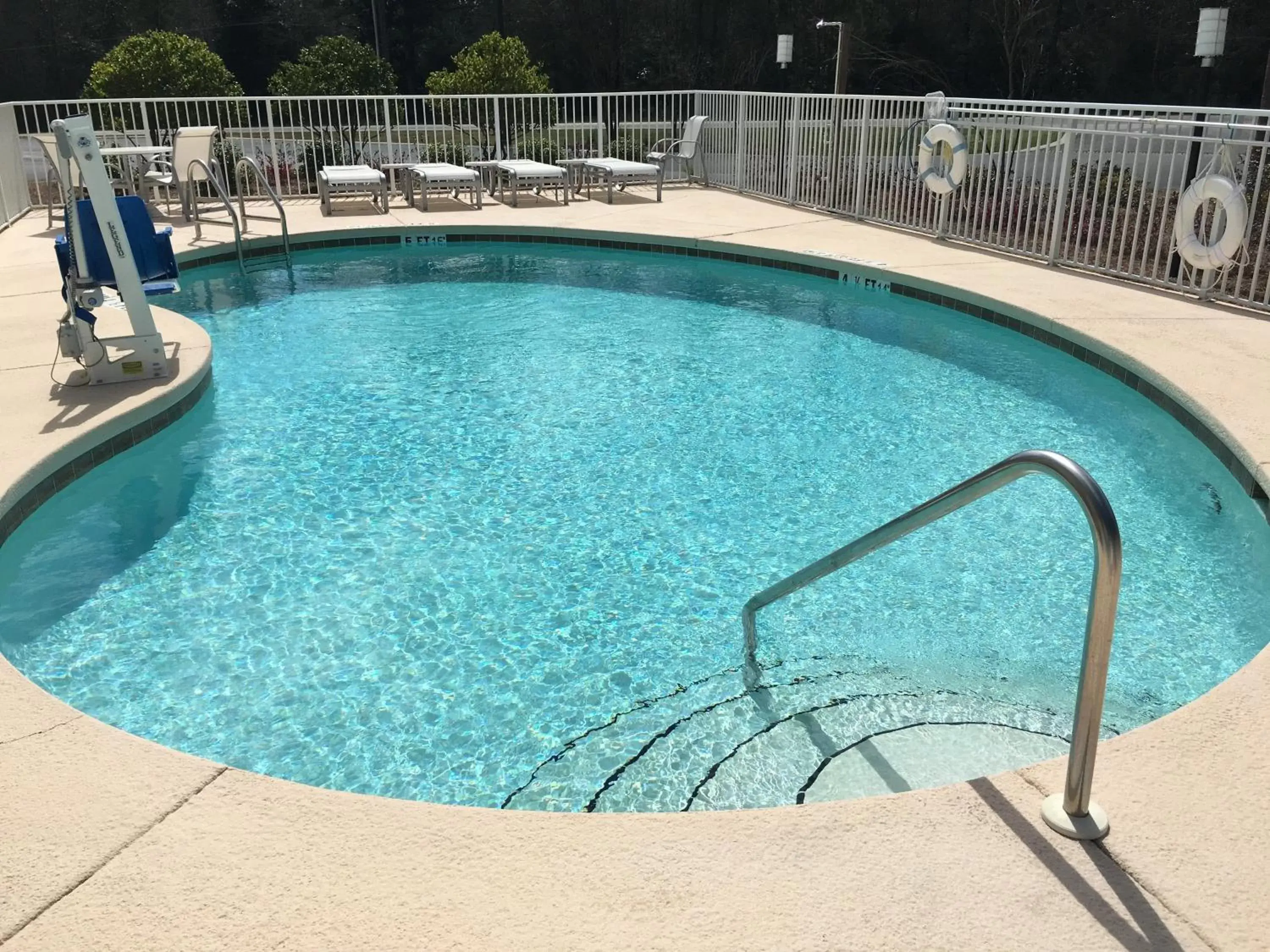 Swimming Pool in Holiday Inn Express DeFuniak Springs, an IHG Hotel