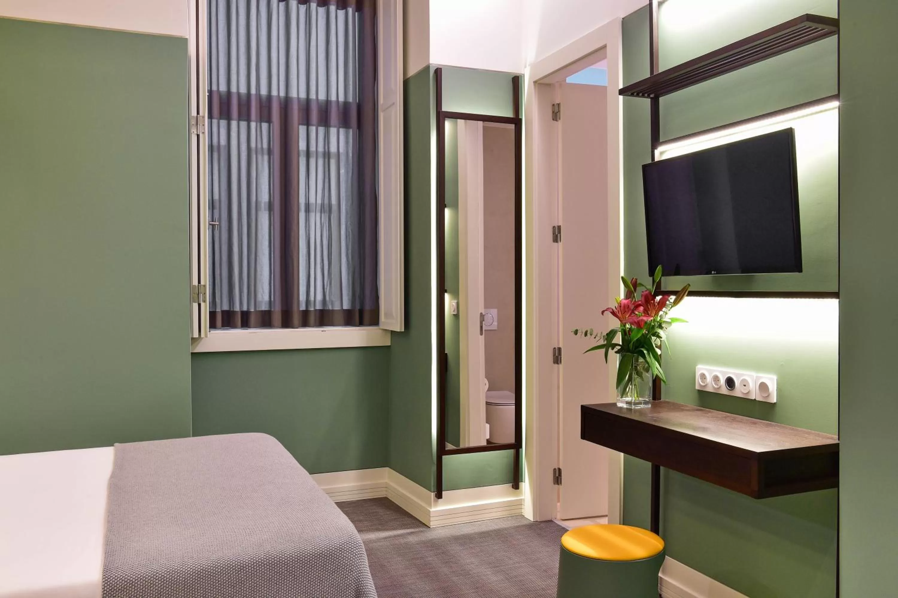 TV and multimedia, Bed in My Story Hotel Augusta